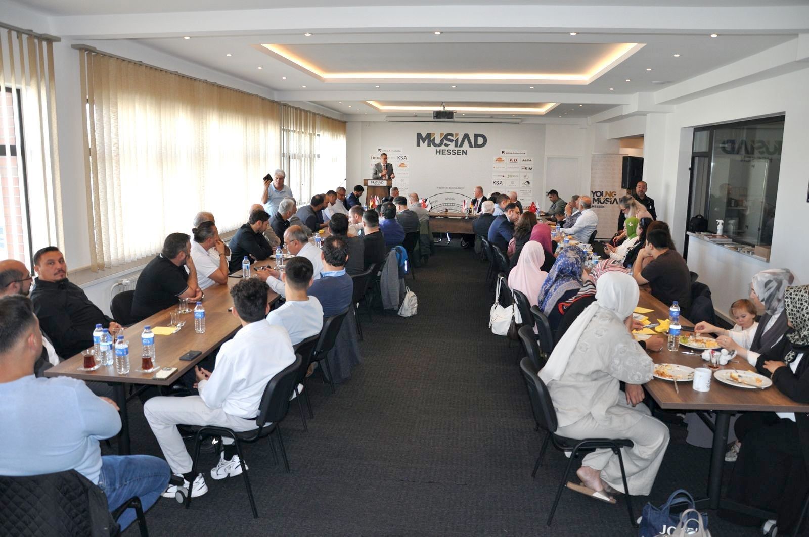 Frankfurt Çalışma ve Sosyal Güvenlik Ataşeliğimiz, MÜSİAD Hessen İşveren Buluşmasına Katıldı