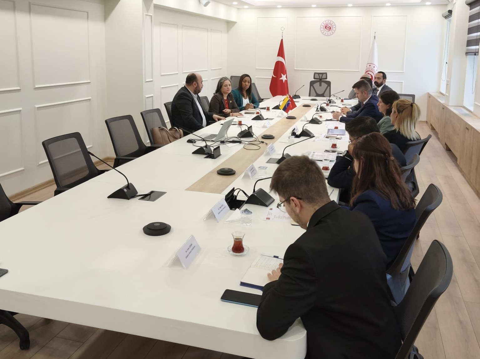 Yaifred Raquel Ron Aguilera and Adriana Tahiry Teran Diaz, Counsellors of the Embassy of Venezuela in Ankara, visited our Ministry.