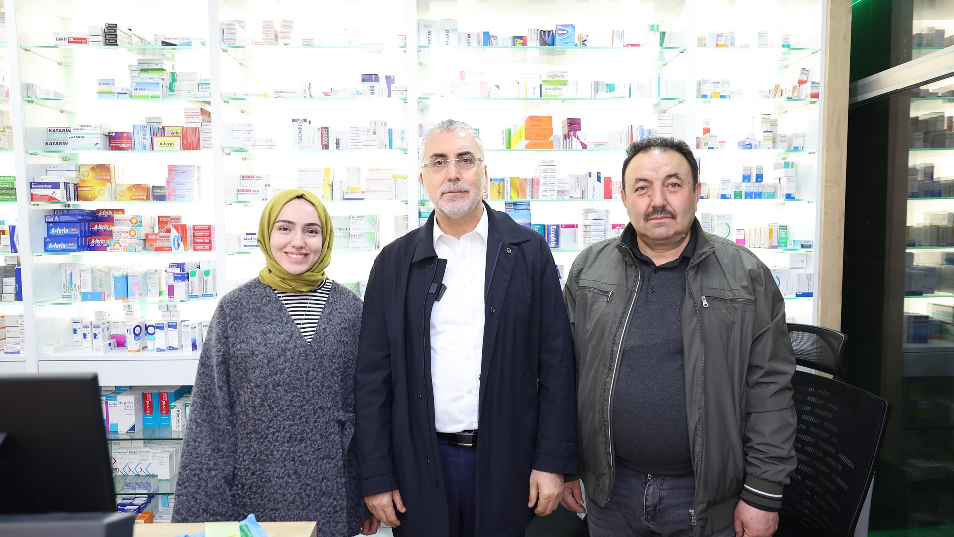 Bakan Işıkhan, 1 Mayıs Emek ve Dayanışma Günü’nü İşçilerle Birlikte Kutladı
