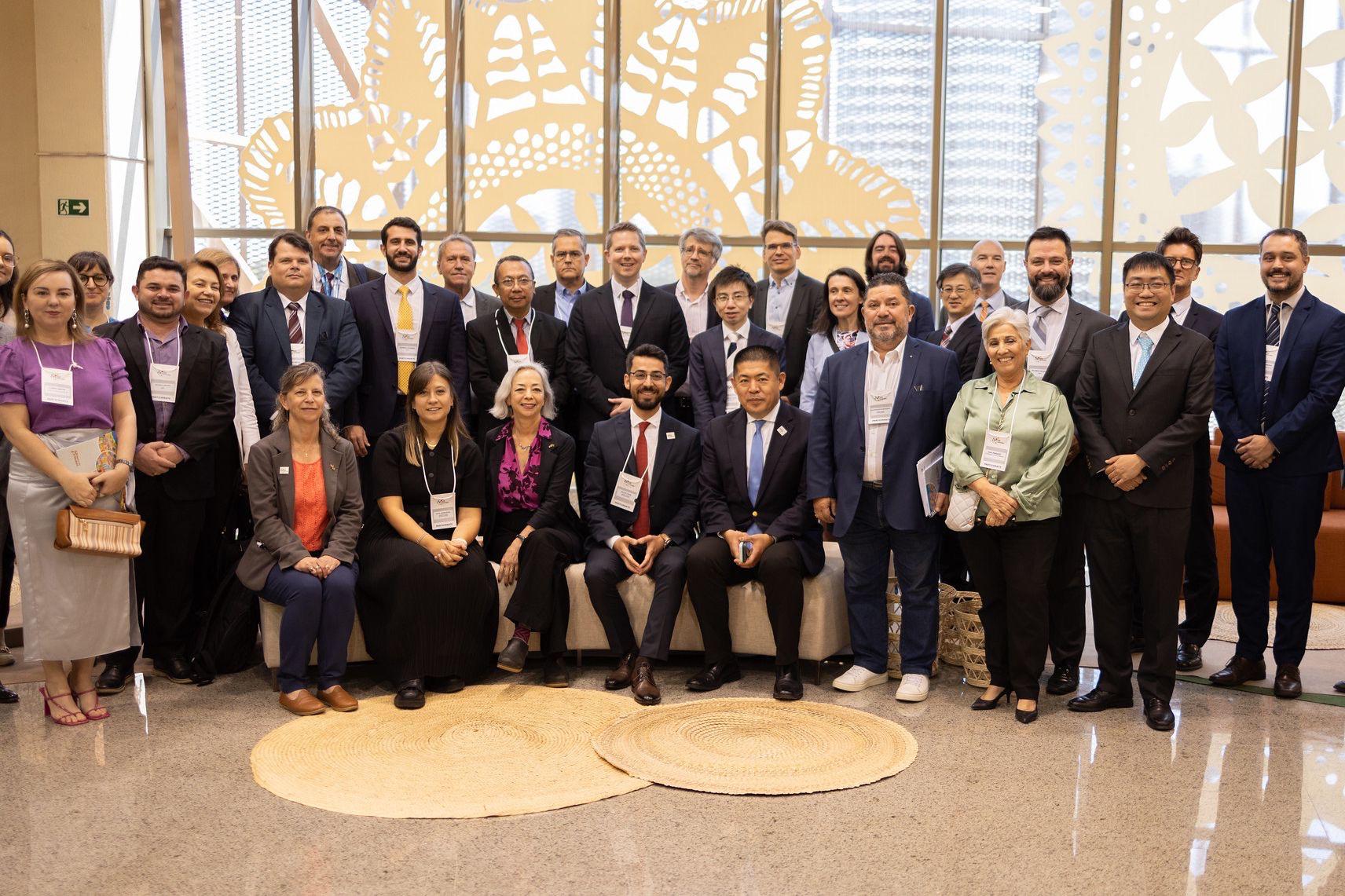 Brezilya'nın Fortaleza kentinde düzenlenen; “4. İstihdam Çalışma Grubu” ve “Çalışma ve İstihdam Bakanları Toplantısı”na Genel Müdürümüz İbrahim Esenkar, G20 İSG Ağı’nın yıllık toplantısına Genel Müdür Yardımcımız Eylül Aydın Kutlu ve Genel Müdürlüğümüz Uluslararası İşbirlikleri Biriminden Ağın Eş Başkanı Selçuk Yaşar katılım sağladı.