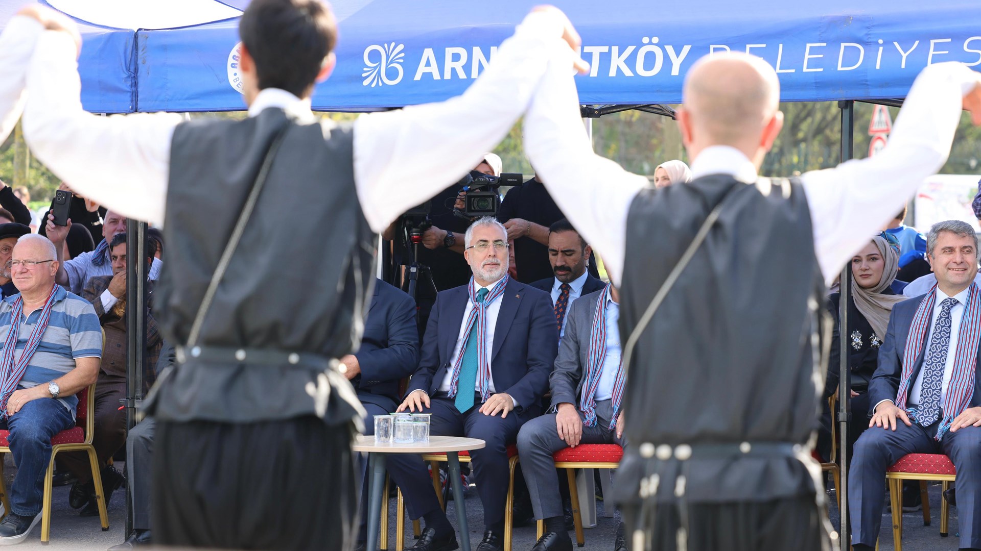Bakan Işıkhan, İstanbul’da Ziyaretlerde Bulundu
