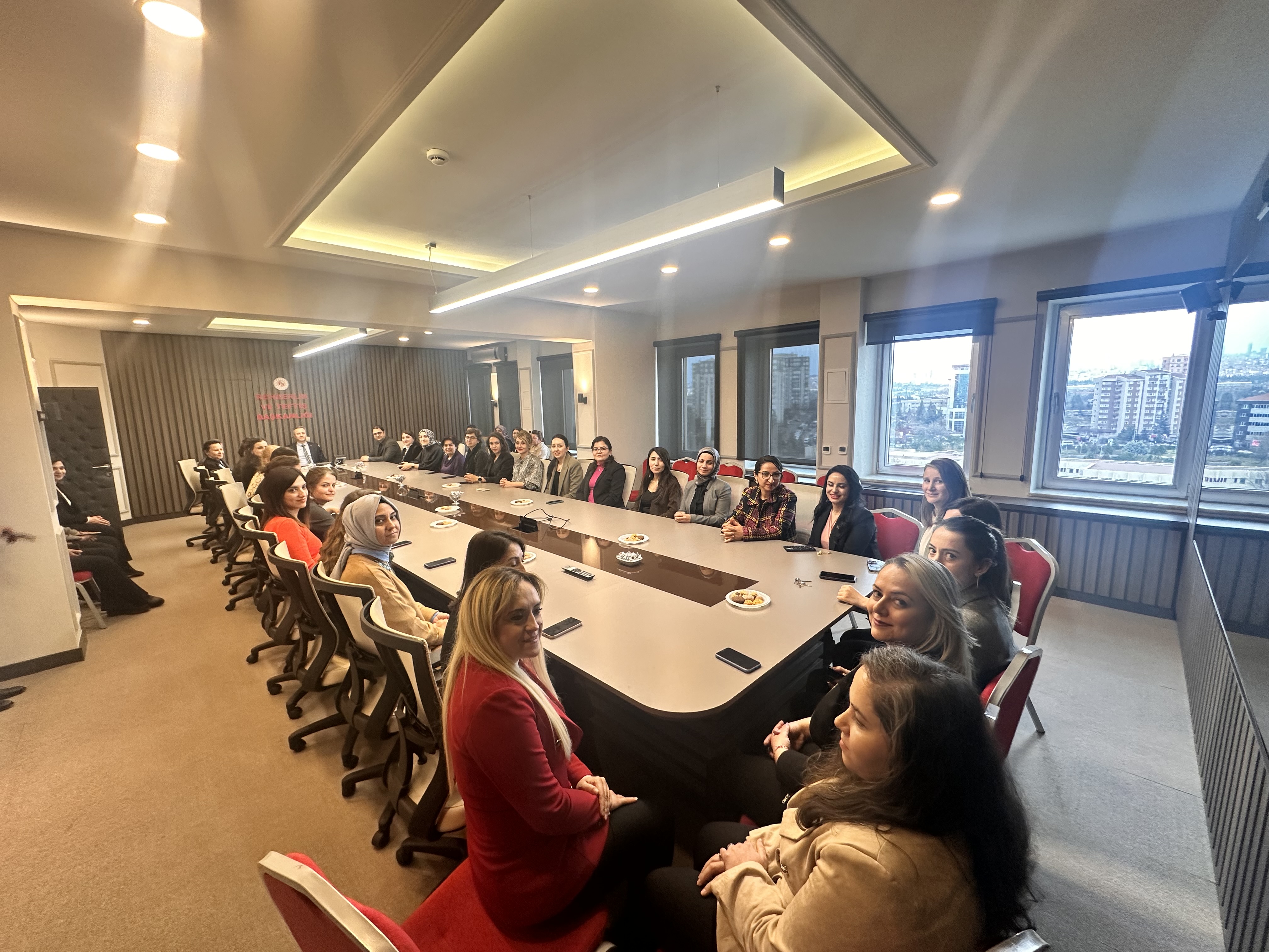 8 Mart Dünya Kadınlar Günü dolayısıyla Başkanlığımızda Görev Yapan Kadın Çalışanlara Yönelik Toplantı Düzenlendi 