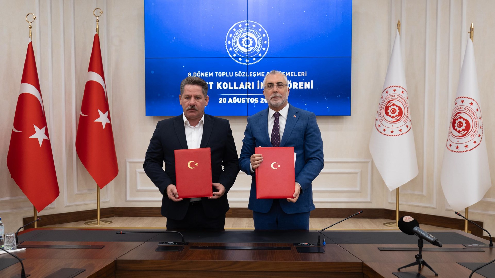 8. Dönem Toplu Sözleşme’de Hizmet Kollarına Yönelik Mali Ve Sosyal Haklarda Mutabakata Varıldı