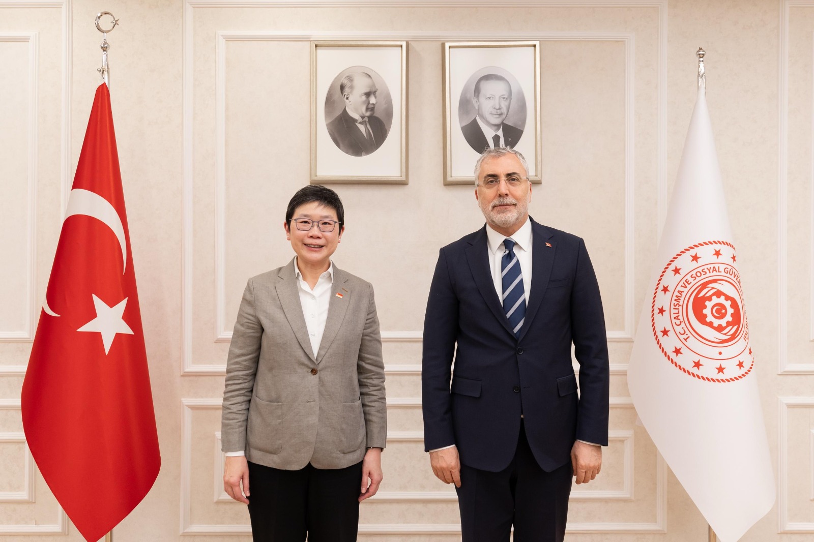 During the friendly and productive meetings, the Ministries of the four countries were consulted on issues that could contribute to the development of co-operation and the relations between our countries.