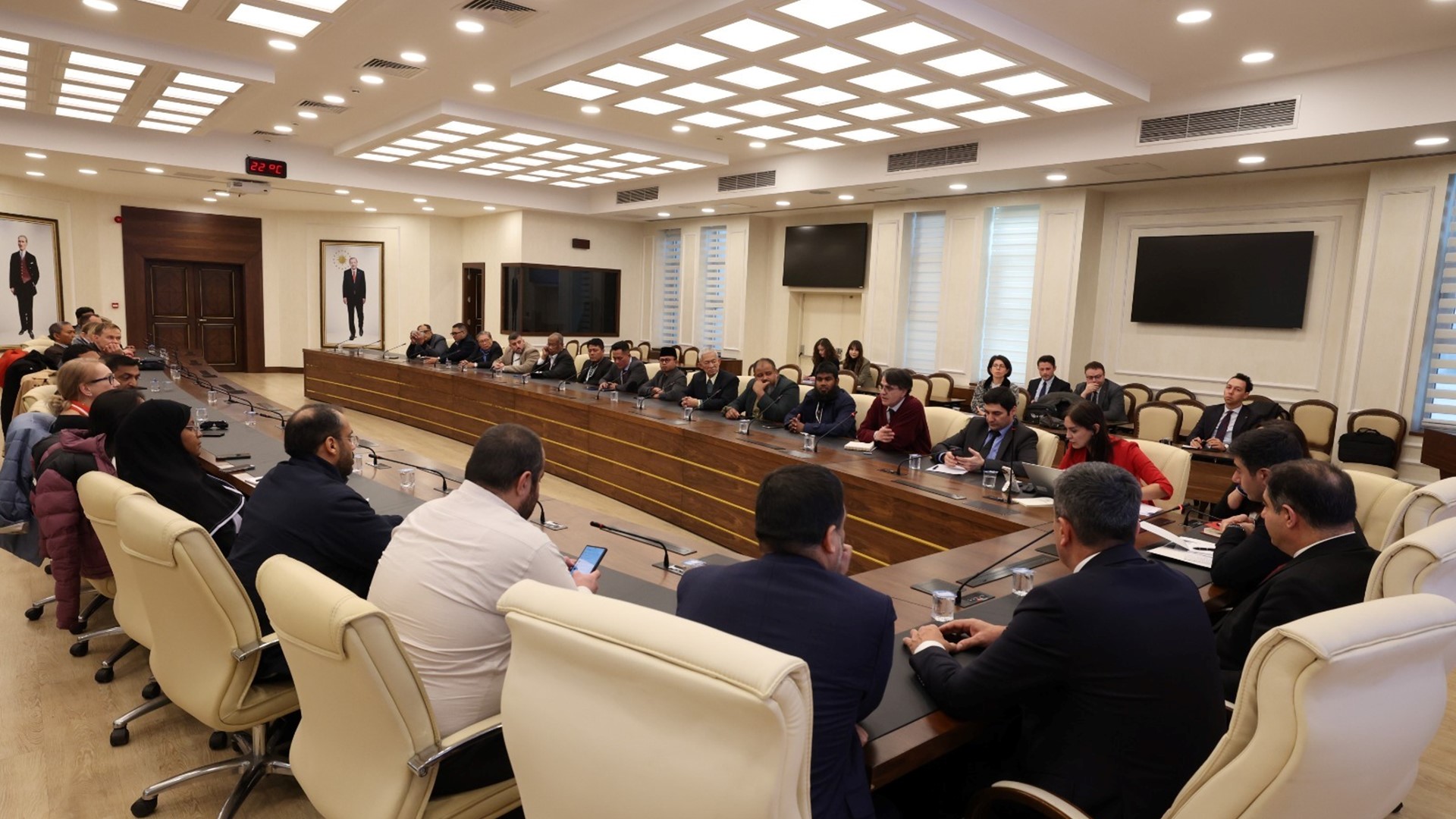 As a part of the training program on "Institutional Capacity Development and Digital Transformation" organized in collaboration with the International Labour Confederation (ILC) and the Center for Labour and Social Security Training and Research (ÇASGEM), we hosted 28 union members from 25 confederations across 19 countries at our Ministry.