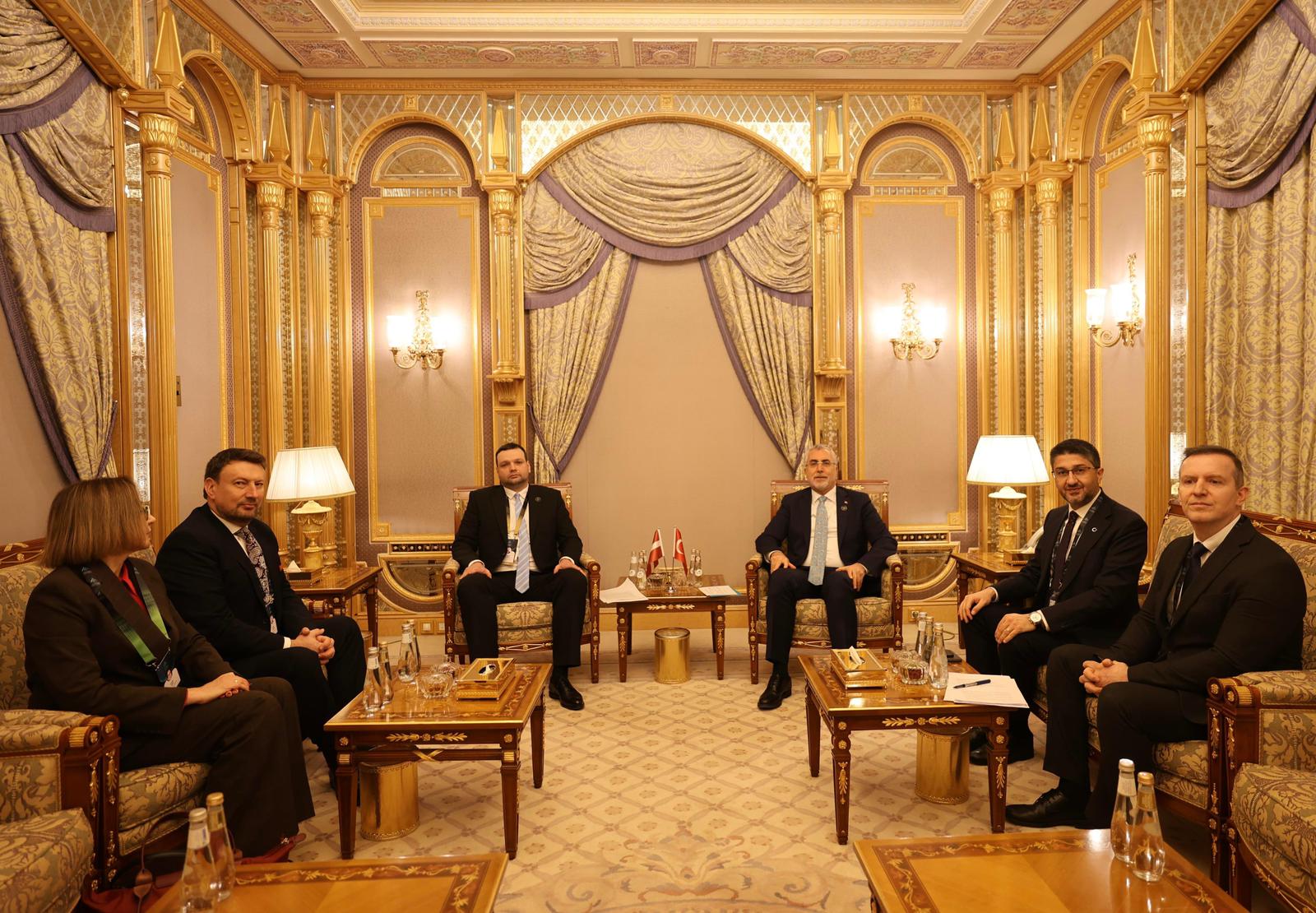 Bakan Işıkhan, III. Küresel İşgücü Piyasası Konferansı Kapsamında Riyad’da Temaslarda Bulundu