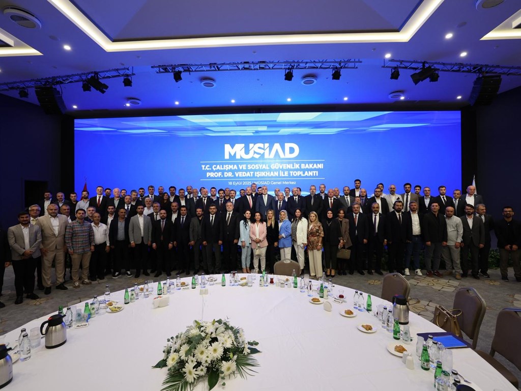 Çalışma Ve Sosyal Güvenlik Bakanı Prof. Dr. Vedat Işıkhan, MÜSİAD Yönetim Kurulu Toplantısına Katıldı