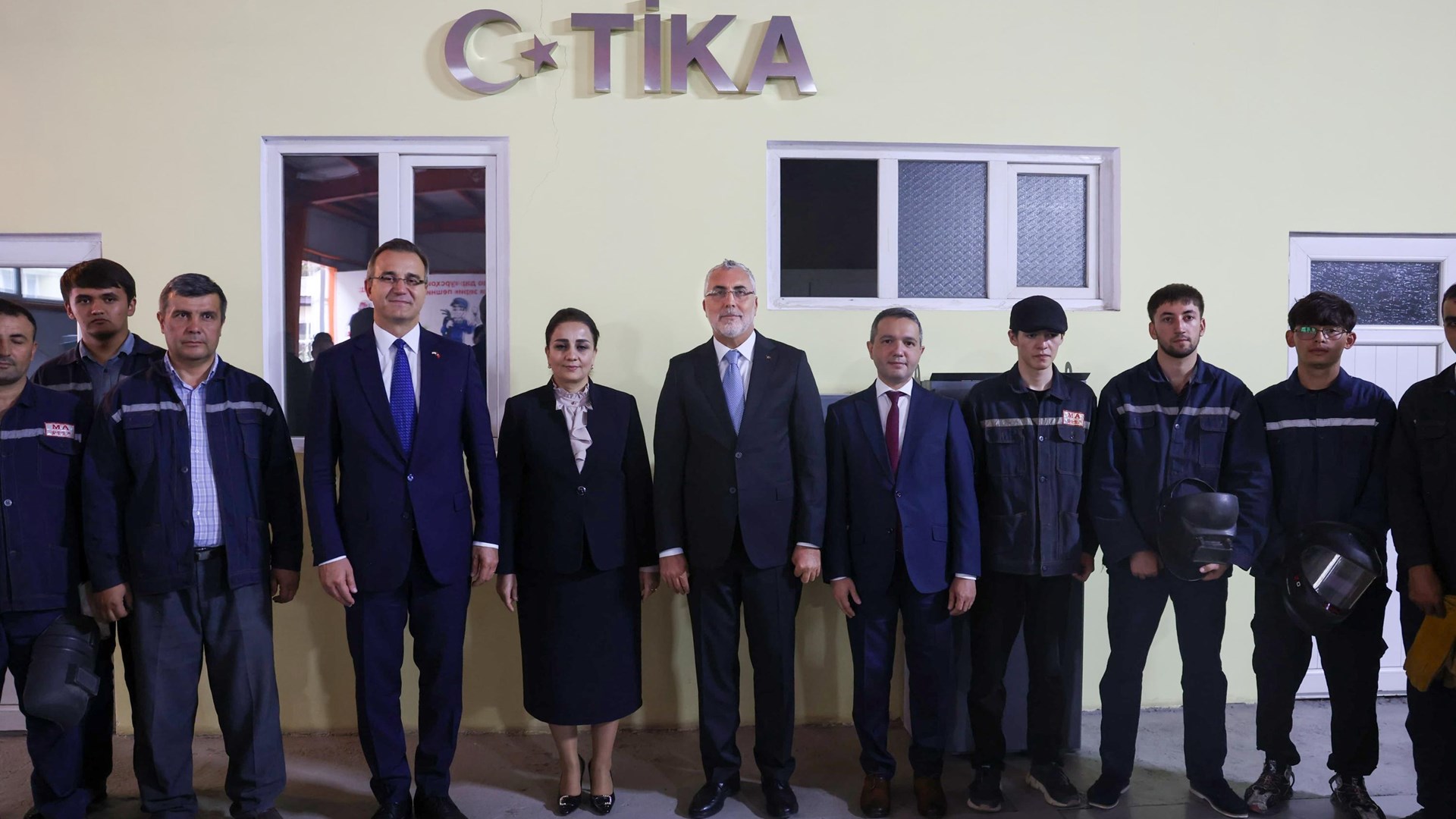 Bakan Işıkhan, Tacikistan’da Temaslarda Bulundu