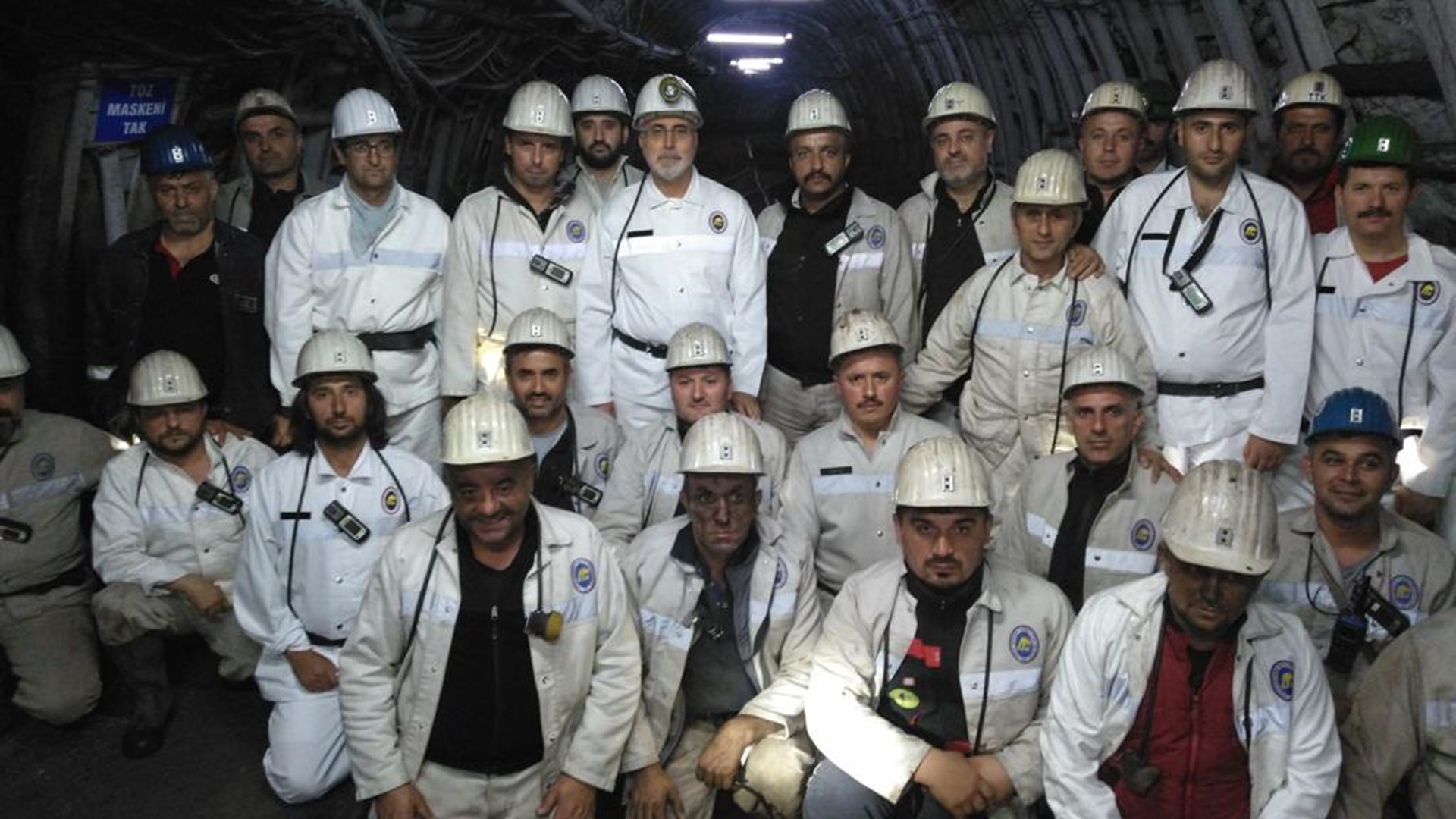 Çalışma ve Sosyal Güvenlik Bakanı Prof. Dr. Vedat Işıkhan, “Şehir Buluşmaları” kapsamında ziyaretlerde bulunmak ve programlara katılmak üzere Zonguldak’a gitti.