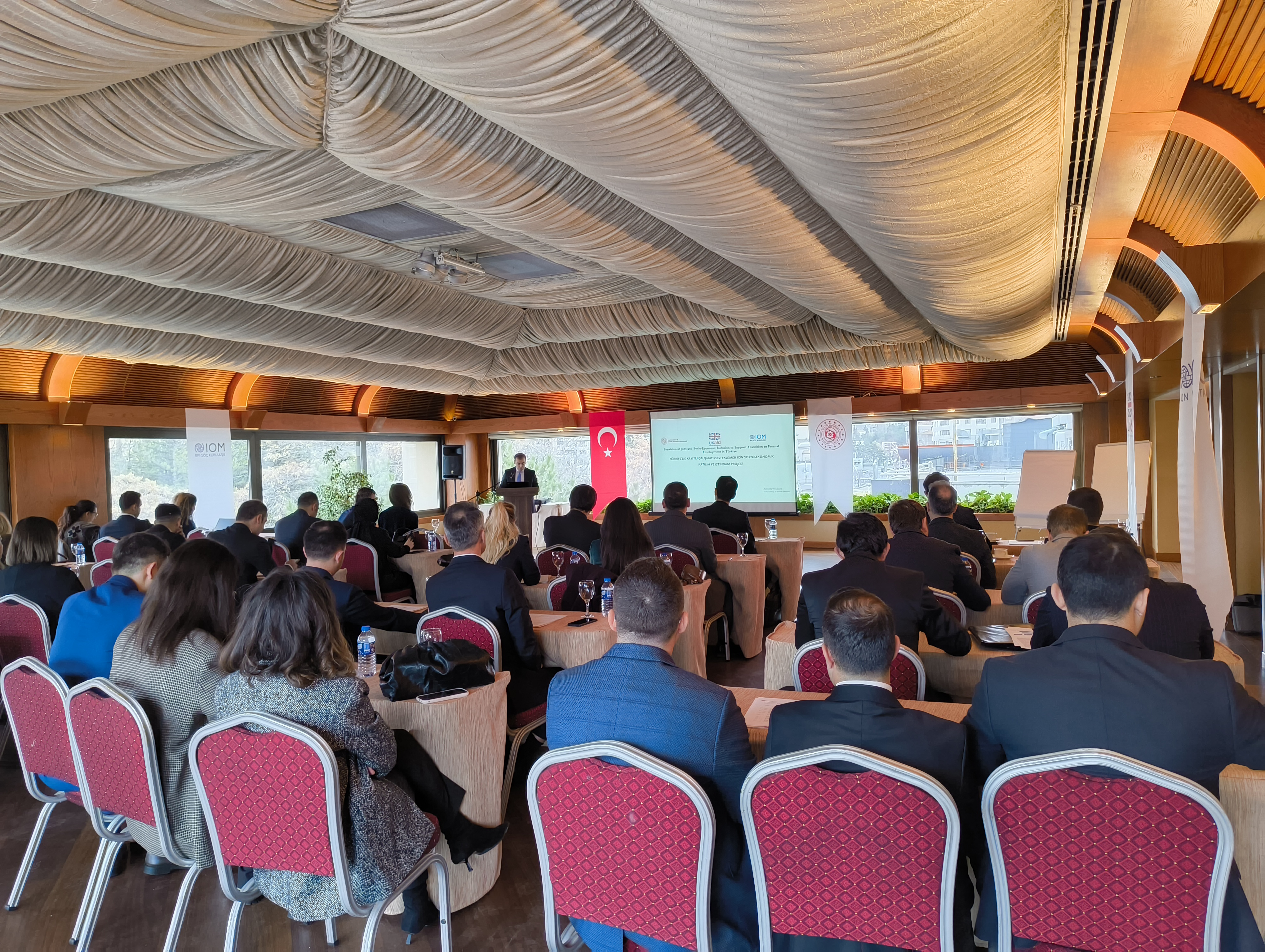 "Türkiye’de Kayıtlı Çalışmayı Desteklemek İçin Sosyo-Ekonomik Katılım ve İstihdam Projesi" kapsamında 11-13 Şubat 2026 tarihlerinde Ankara'da çalıştay gerçekleştirildi.
