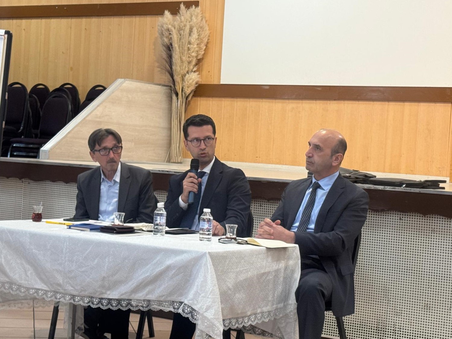 Köln Çalışma ve Sosyal Güvenlik Ataşeliğimiz, Vatandaş Bilgilendirme Toplantısına Katıldı