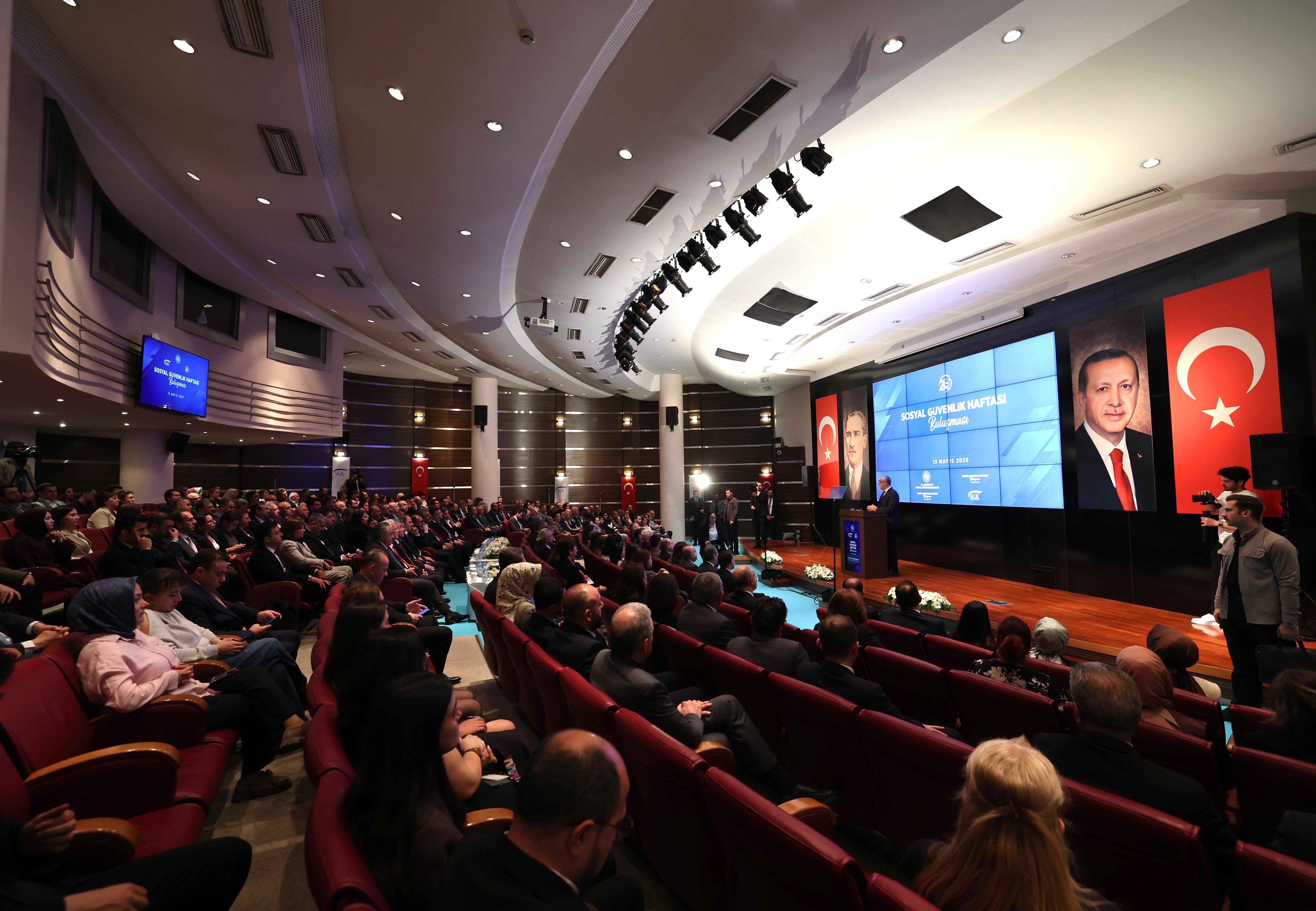 Bakan Işıkhan, Sosyal Güvenlik Haftası Programı’nda Konuştu