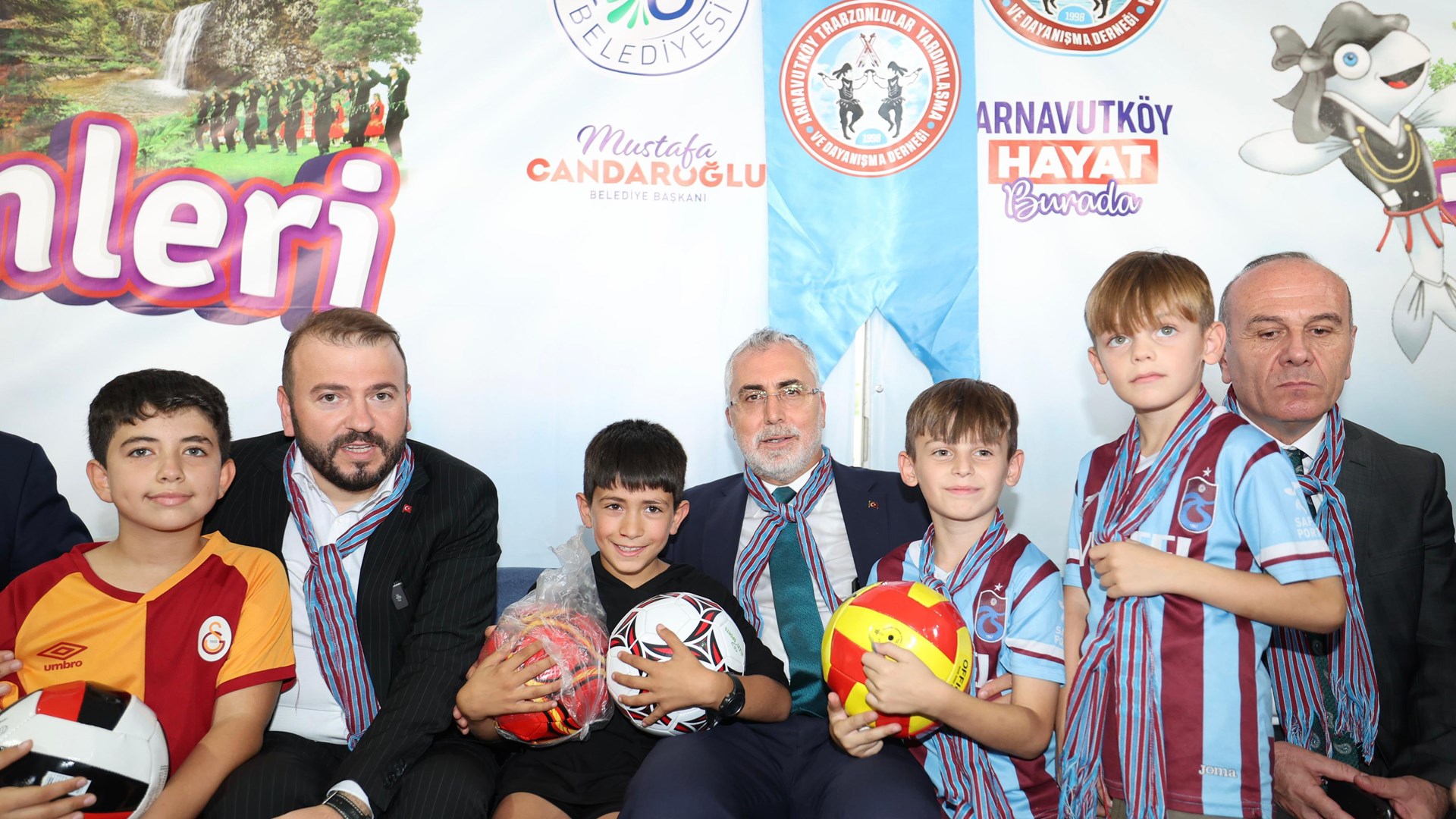 Bakan Işıkhan, İstanbul’da Ziyaretlerde Bulundu