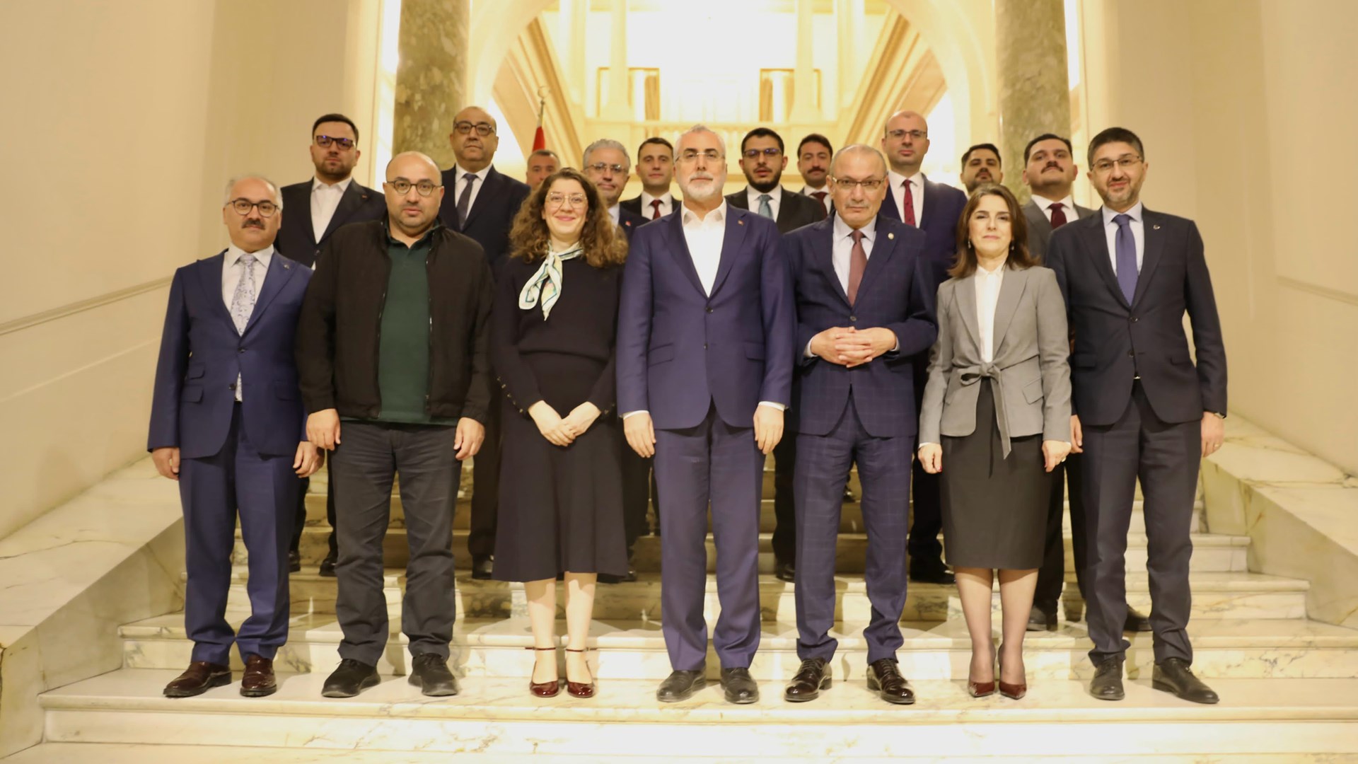 Bakan Işıkhan, Mısır’da Temaslarda Bulundu