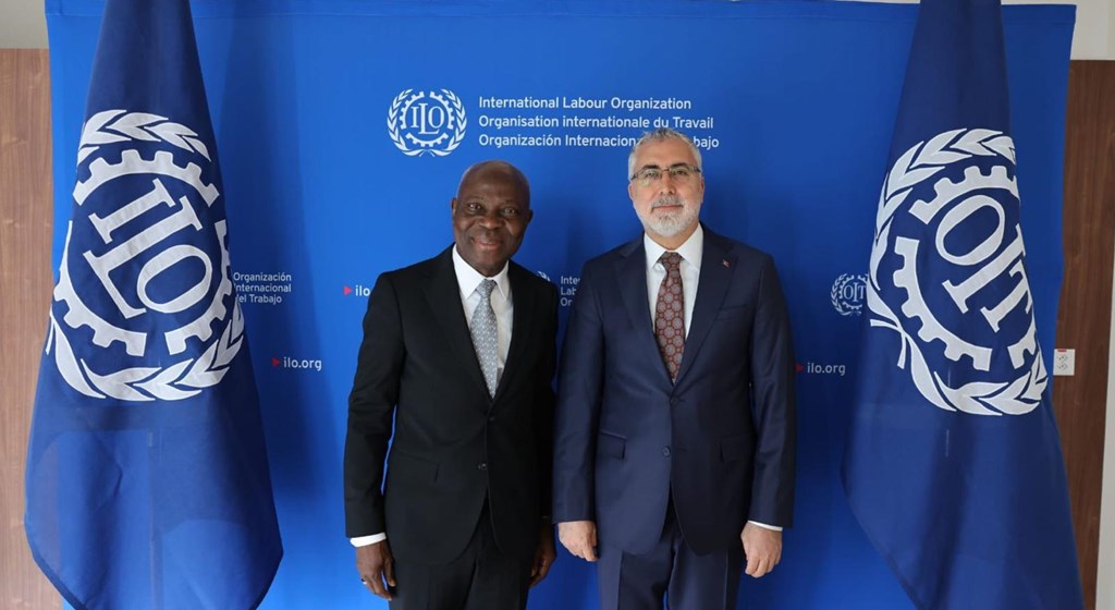 Çalışma ve Sosyal Güvenlik Bakanı Prof. Dr. Vedat Işıkhan, ILO'nun 112'nci Uluslararası Çalışma Konferansı'na katılmak üzere Cenevre’ye gitti.