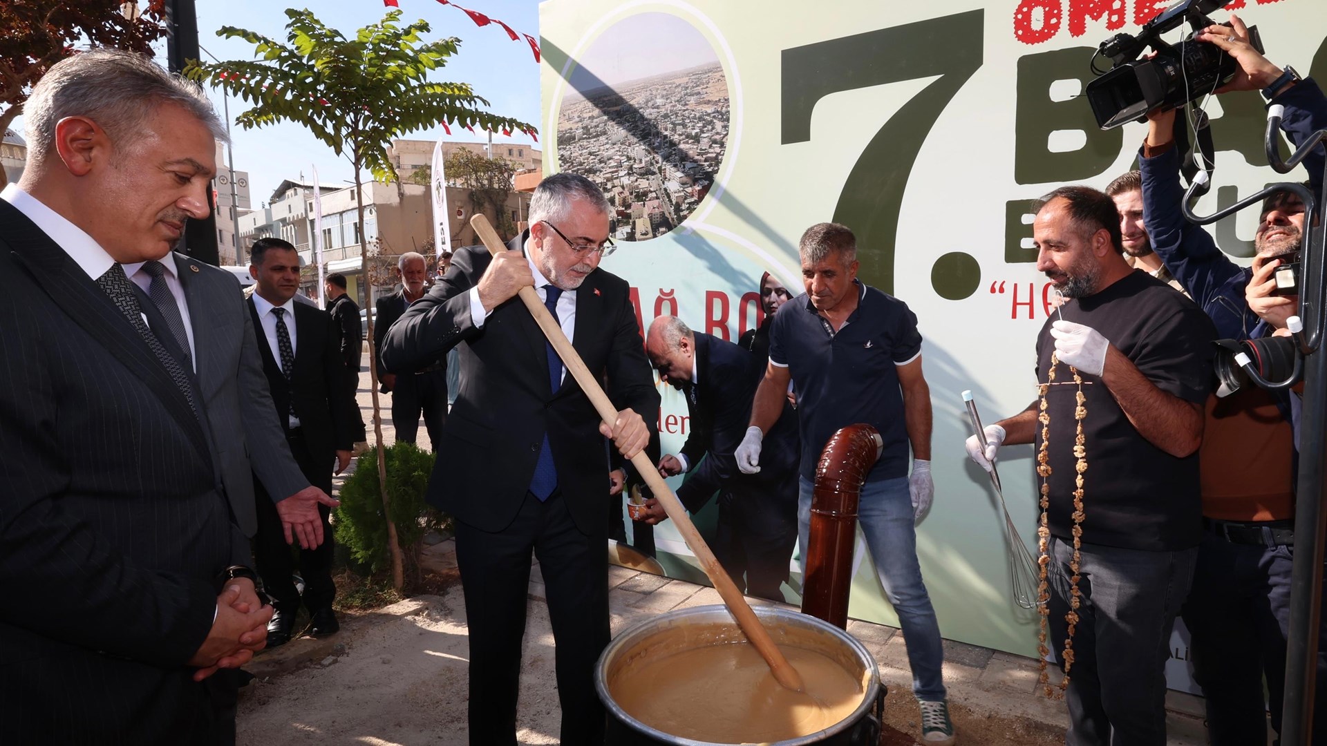 Bakan Işıkhan, Mardin Kültür Yolu Festivali’ne Katıldı