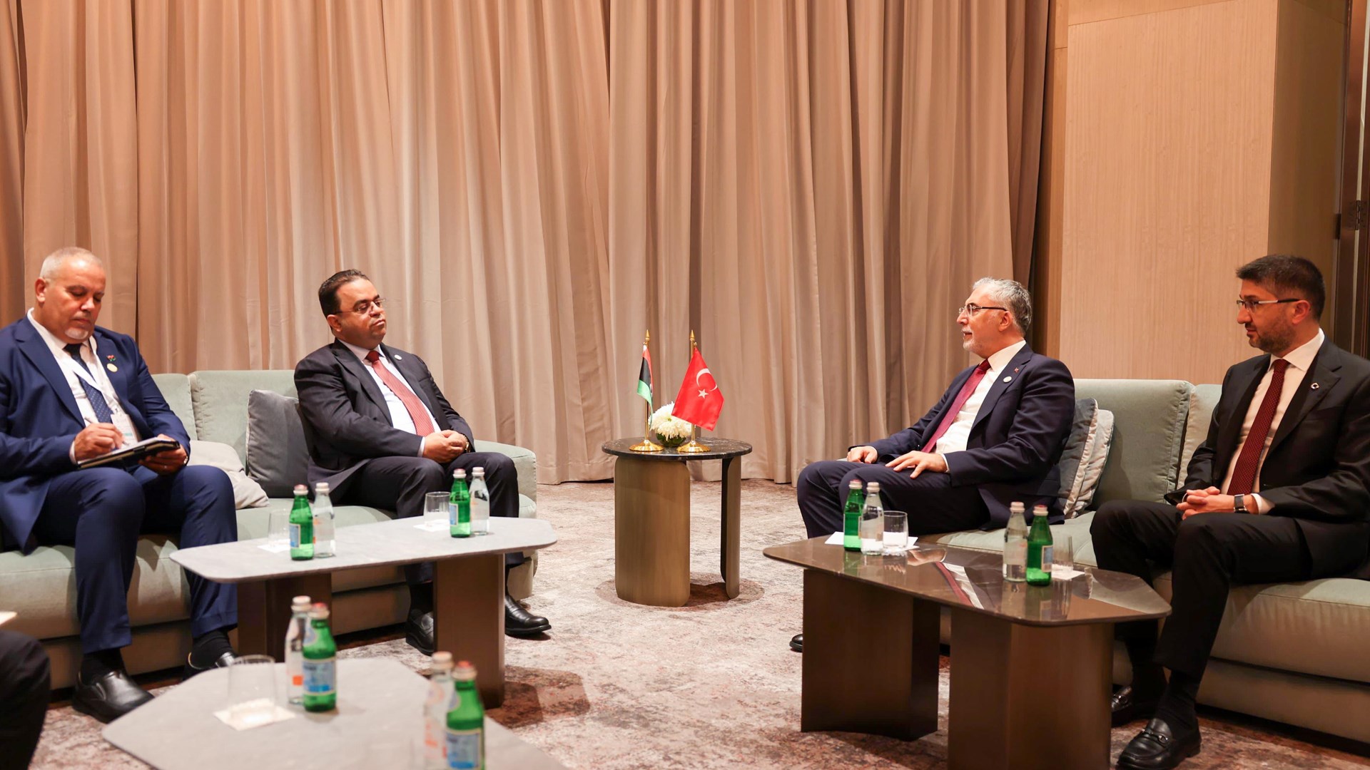 Bakan Işıkhan, İslam İşbirliği Teşkilatı Çalışma Bakanları 6. İslam Konferansı’na Katıldı