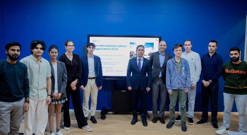 Mr. Fatih Acar from the Labour and Social Security Counsellor's Office of the Permanent Mission of Turkey to the United Nations Office at Geneva participated as a guest lecturer in the ‘Finance Review and Budgeting’ course provided by the Geneva Business School University as part of the International Management Master's programme and made a comprehensive presentation on the International Labour Organization's (ILO) programmes, budgeting processes and innovative practices in this field.