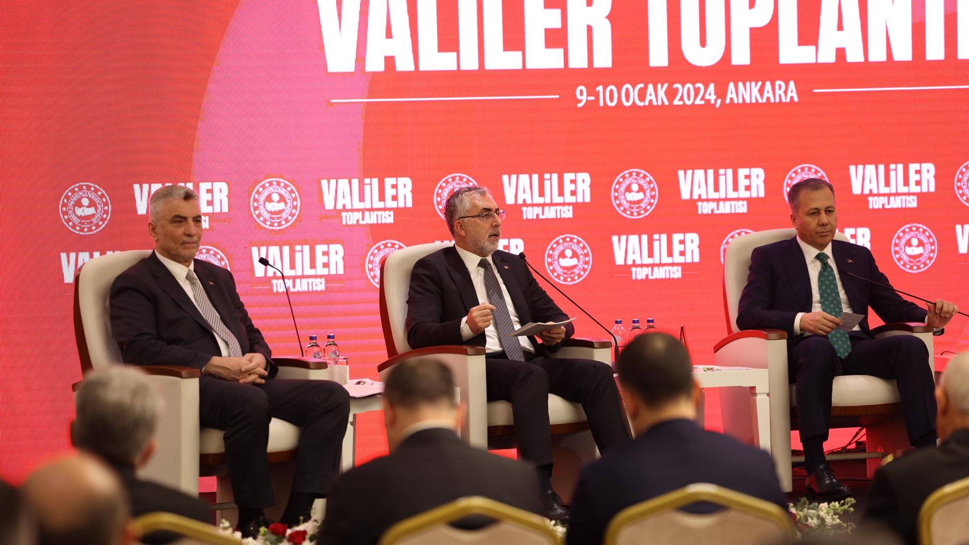 Bakan Işıkhan, Cumhurbaşkanlığı Külliyesi’nde Düzenlenen "Valiler Toplantısı" na Katıldı