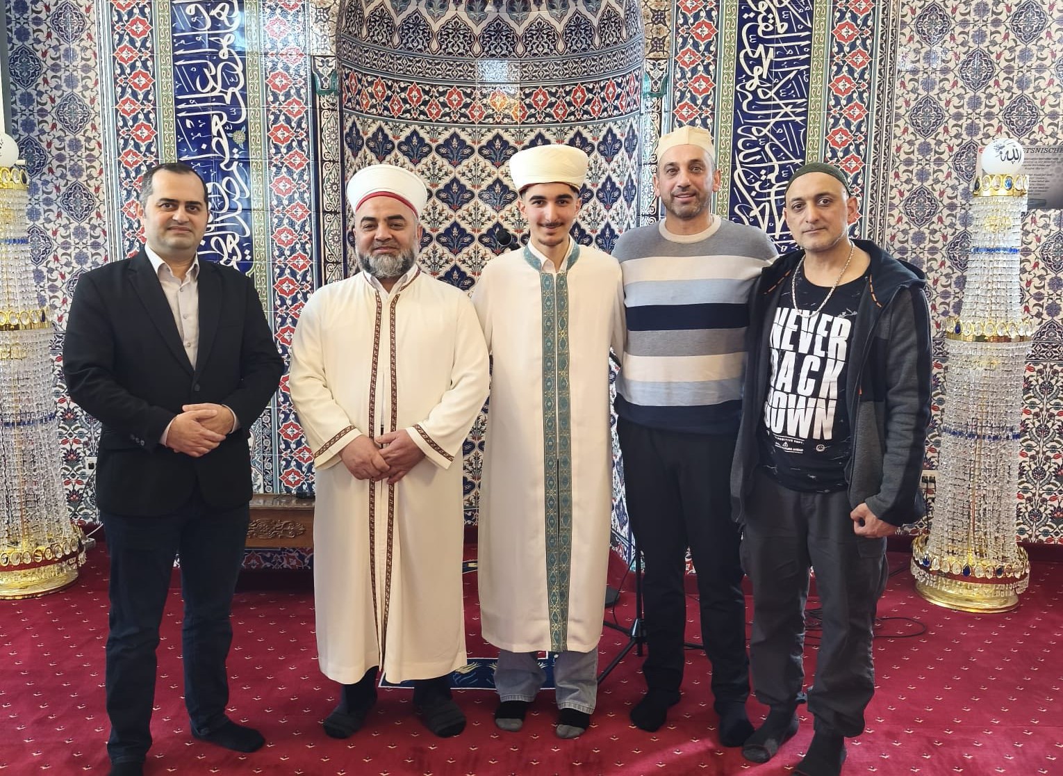 Nürnberg Çalışma ve Sosyal Güvenlik Ataşemiz Ali Haksever, Aalen Ditip Merkez Cami'ne ziyaret gerçekleştirdi.