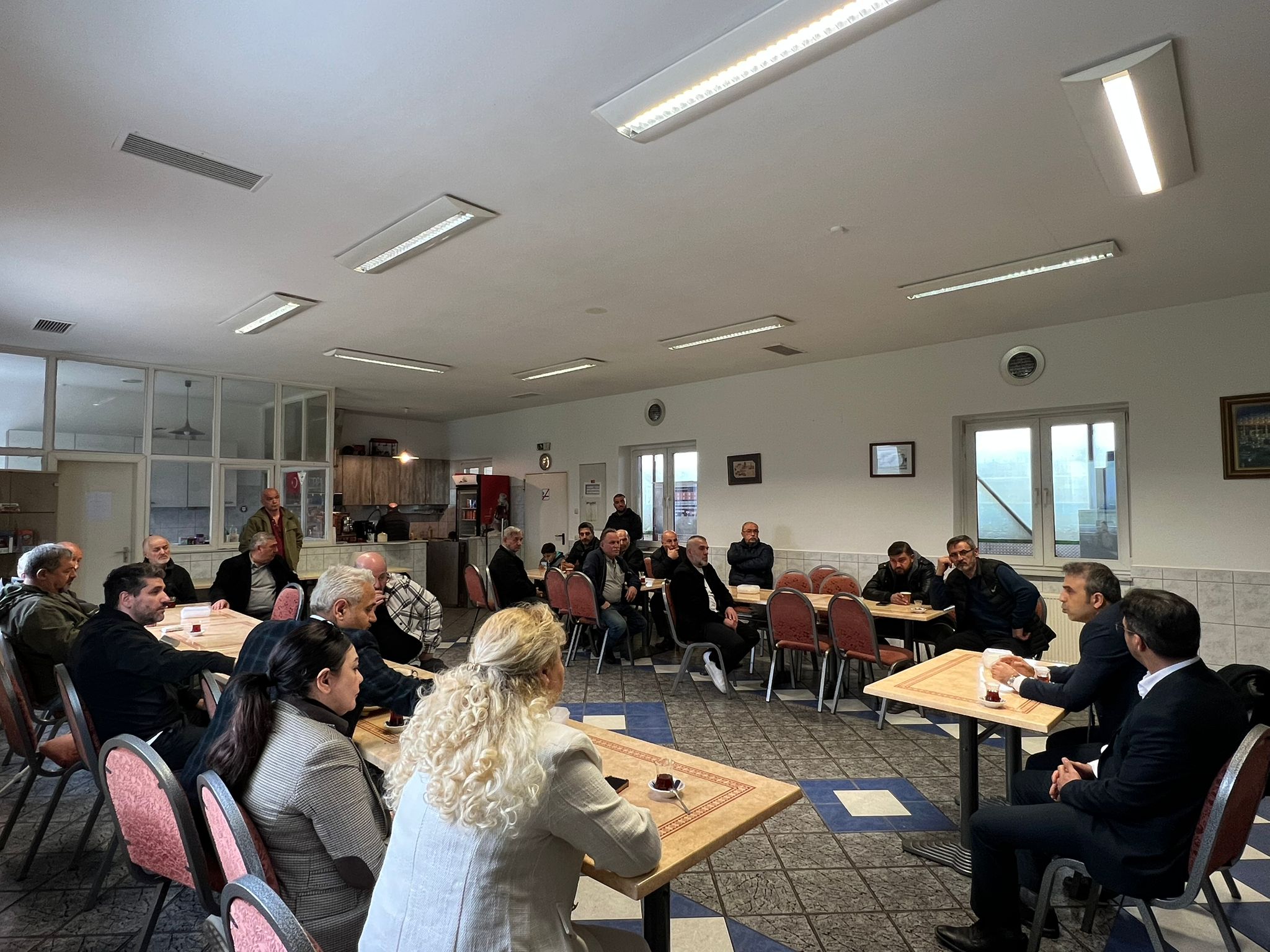 Essen Çalışma ve Sosyal Güvenlik Ataşeliğimiz, Bilgilendirme Toplantısı Düzenledi