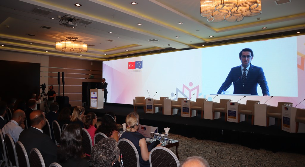 Genel Müdürlüğümüzün koordinasyonunda “İşgücü Göçü Politikaları ve Yönetişimi” uluslararası konferansı yerel, ulusal ve uluslararası katılımcıların katkılarıyla 11-12 Eylül 2023 tarihlerinde gerçekleştirilmiştir.