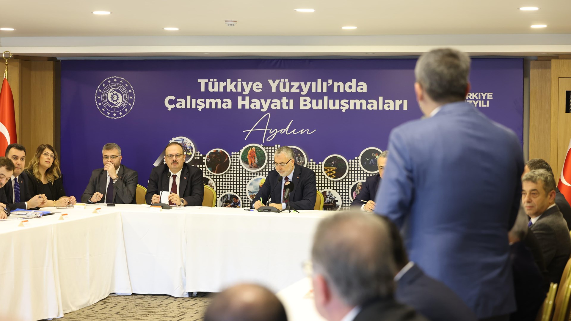 Bakan Işıkhan, Aydın’da Ziyaretlerde Bulundu