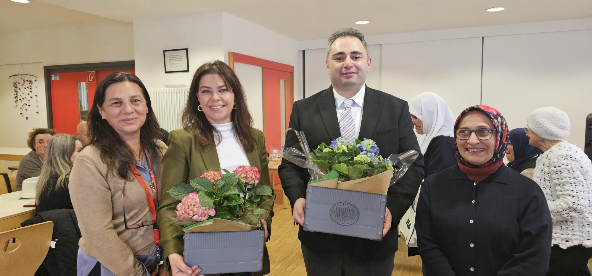 Münih Çalışma ve Sosyal Güvenlik Ataşeliğimiz, Sivil Toplum Kuruluşlarıyla Bilgilendirme Toplantısı Gerçekleştirdi