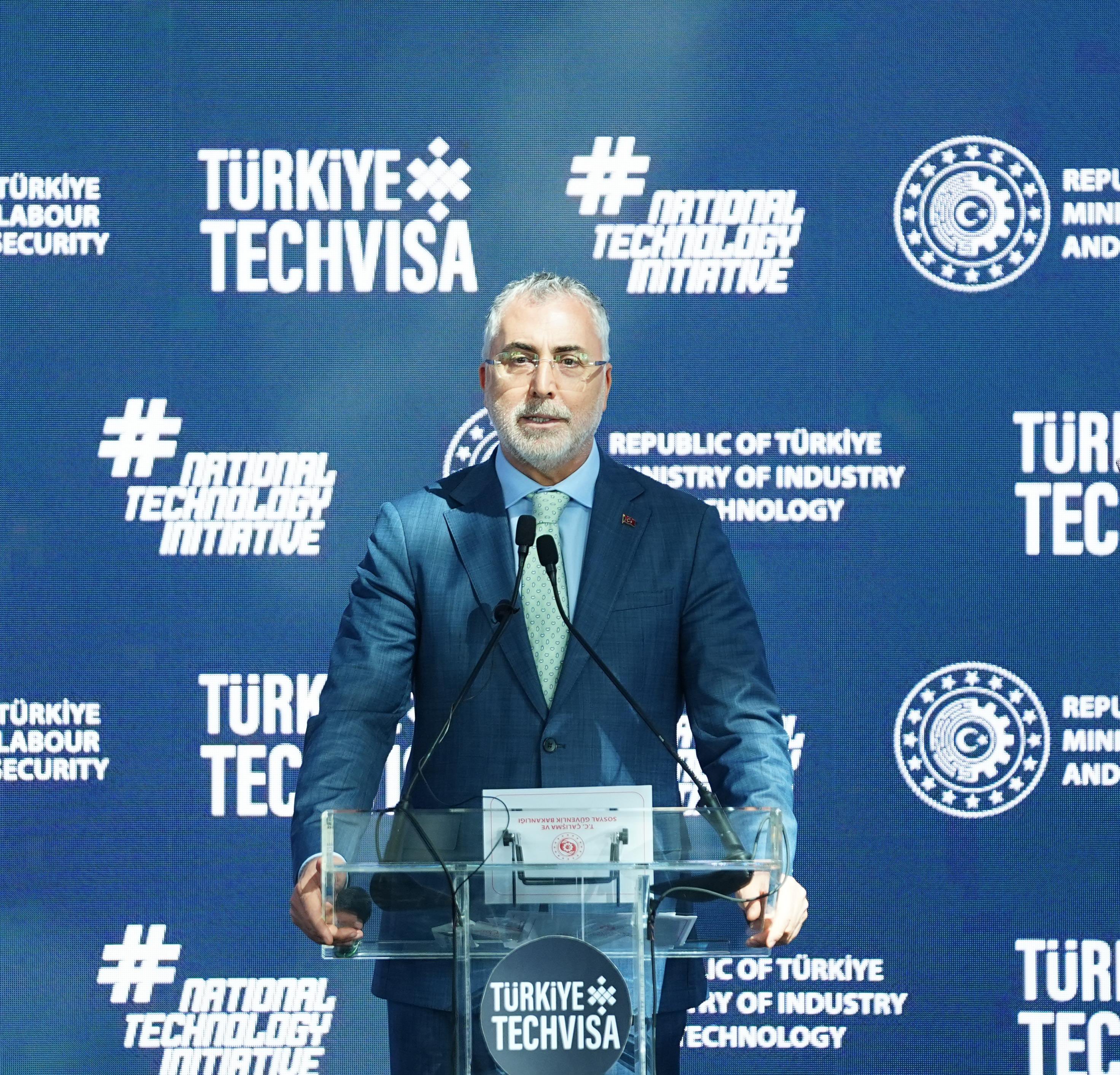 Çalışma ve Sosyal Güvenlik Bakanı Vedat Işıkhan, Türkiye Tech Visa programı ile Türkiye'de start-up girişimi kurmak isteyen yabancılara, hızlandırılmış ve istisnai usule tabi çalışma izni süreçleri sunacaklarını ve ilk başvuruda 3 yıla kadar çalışma izni düzenleyeceklerini belirterek, 'Bu sayede bürokratik süreci kısaltarak hızlı işleyen bu sektörün ihtiyacını karşılayan idari bir süreç işleteceğiz.' dedi.