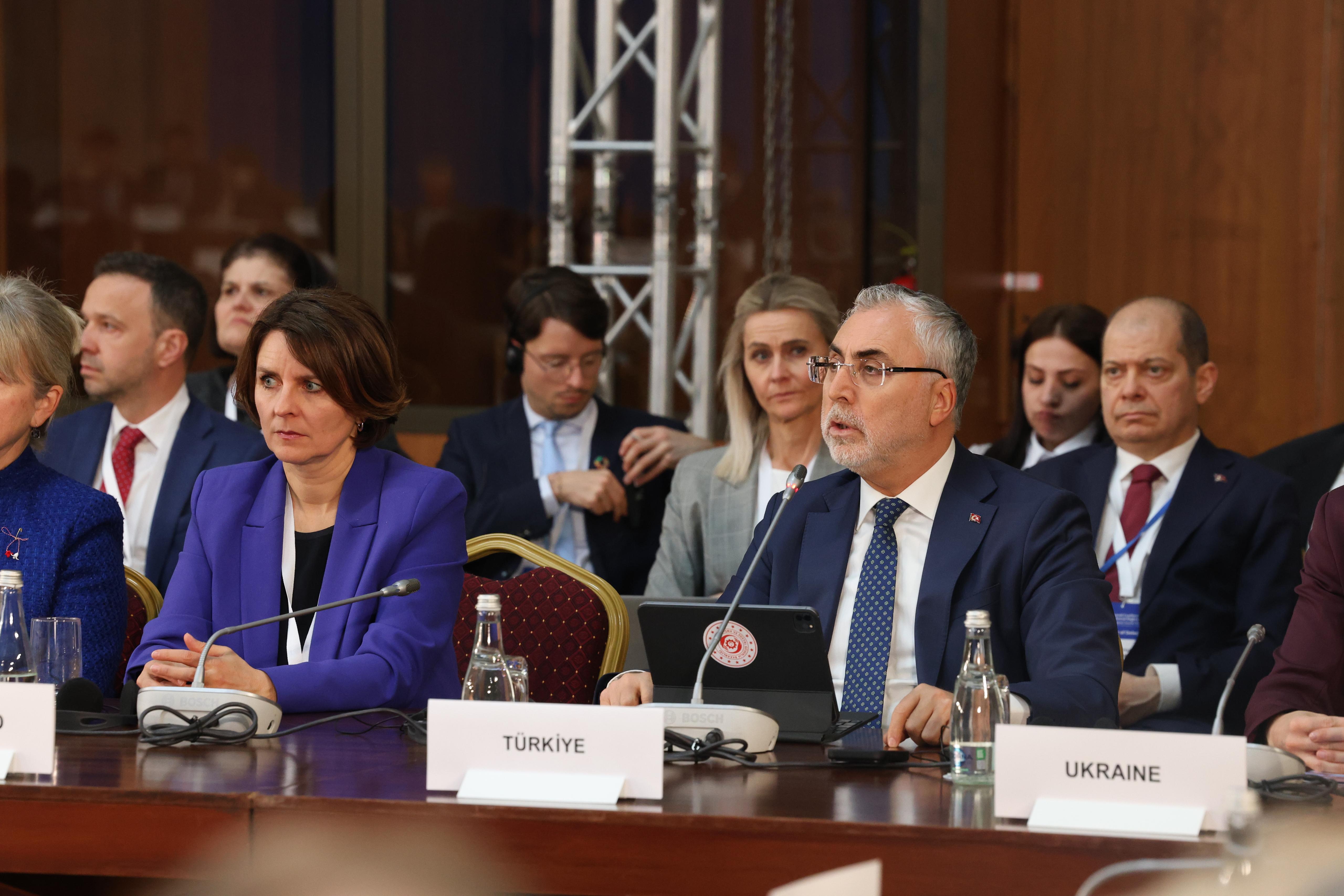 Bakan Işıkhan, Moldova’da Avrupa Konseyi Sosyal Haklara İlişkin Yüksek Düzeyli Konferansı’na Katıldı