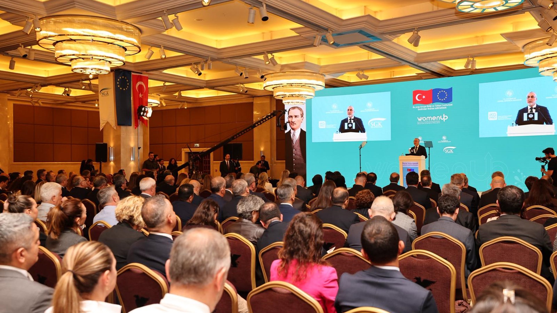 Bakan Işıkhan, Kayıtlı Kadın İstihdamının Desteklenmesi Projesi’nin Kapanış Konferansı’na Katıldı