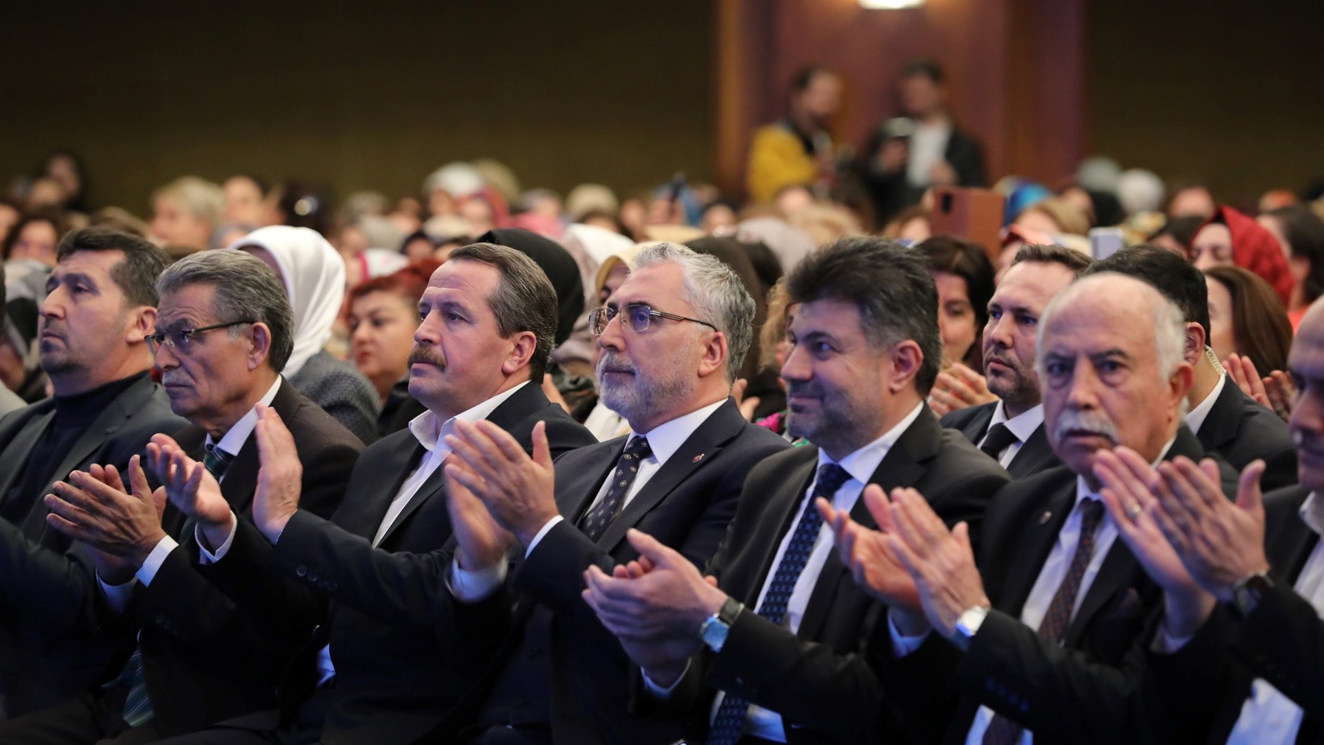 Bakan Işıkhan, “Mehmet Akif İnan Ödülleri” Programı’na Katıldı