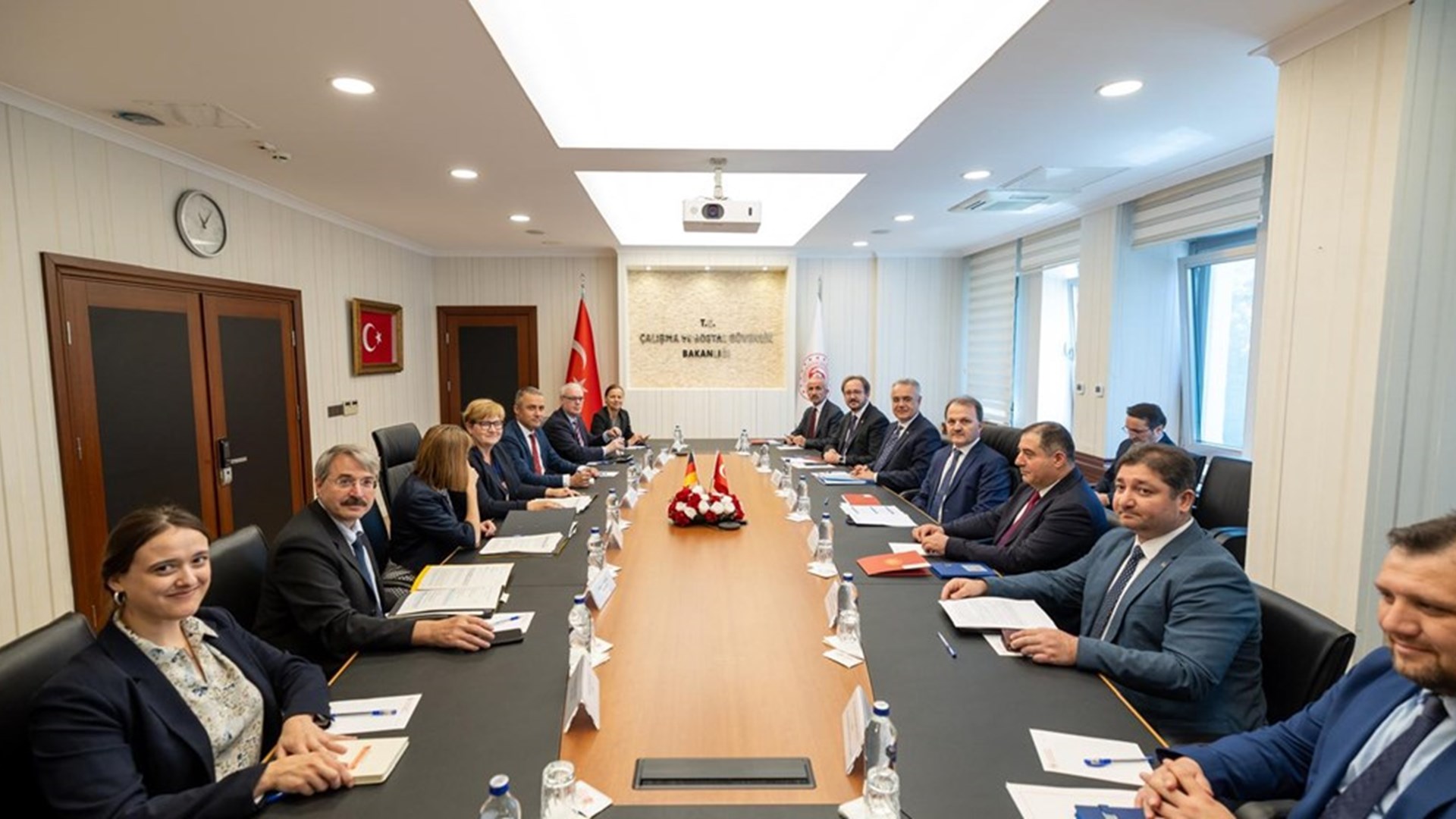 Having visited our Ministry, the delegation headed by Anette Kramme, Parliamentary Undersecretary of Labour and Social Affairs Ministry of Federal Republic of Germany addressed the issues of strengthening inter-ministerial relations and opportunities for cooperation.