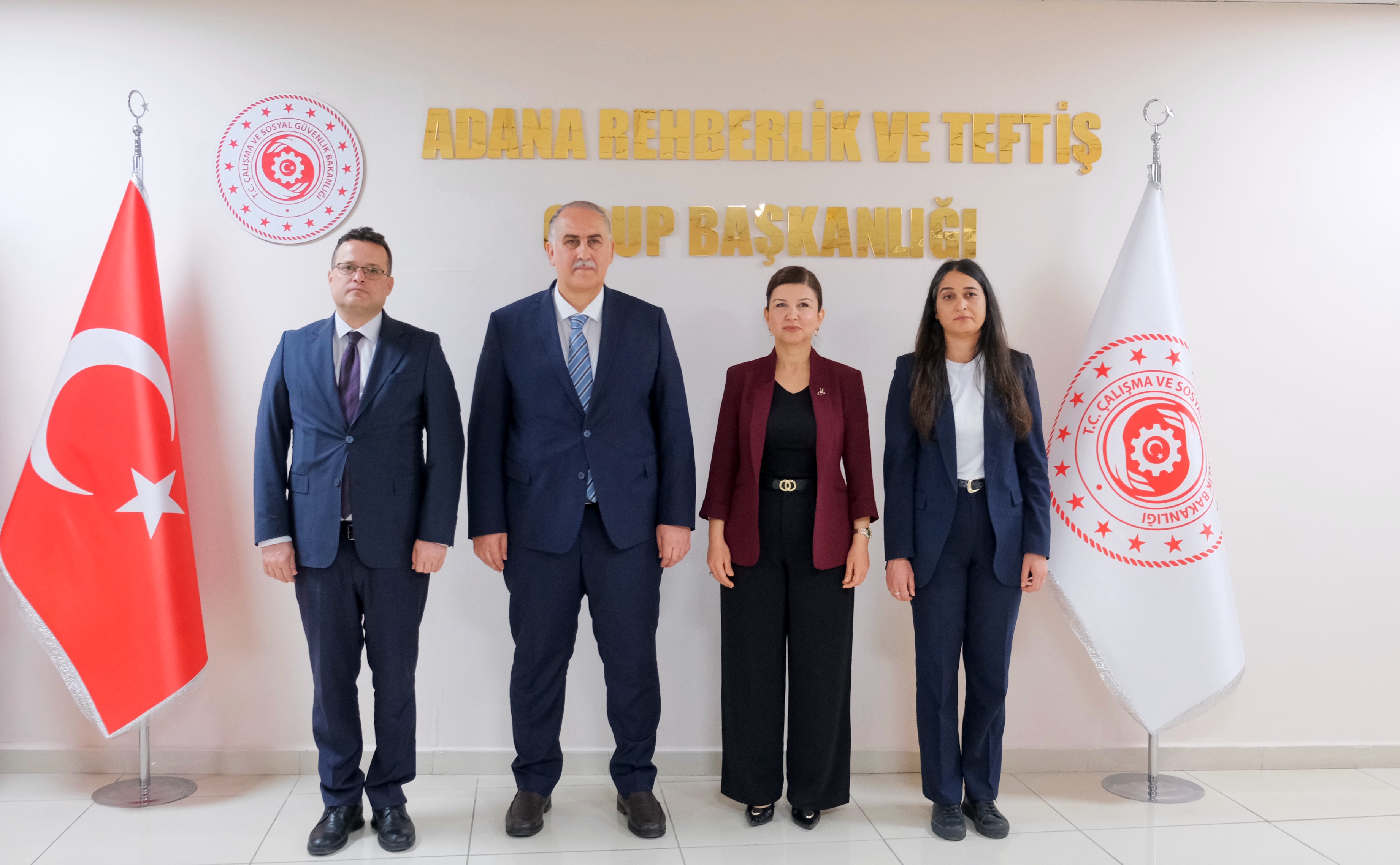 Rehberlik ve Teftiş Başkanımız Erol Güner, 30 Nisan 2026 tarihinde Adana Rehberlik ve Teftiş Grup Başkanlığı yöneticileri ile bir araya geldi.