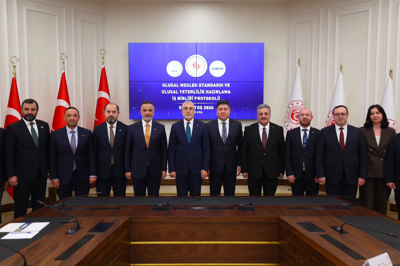 Bakan Işıkhan, MYK-ASKON ile Ulusal Meslek Standardı ve Ulusal Yeterlilik Hazırlama İş Birliği Protokolü İmza Töreni’ne Katıldı