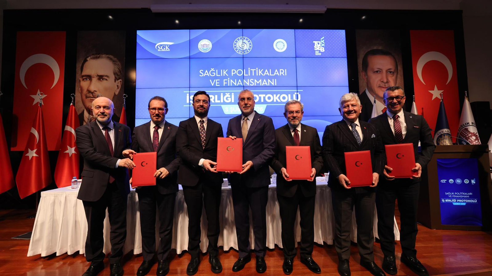 Bakan Işıkhan, Sağlık Politikaları ve Finansmanında İş Birliği Protokolü İmza Töreni’ne Katıldı