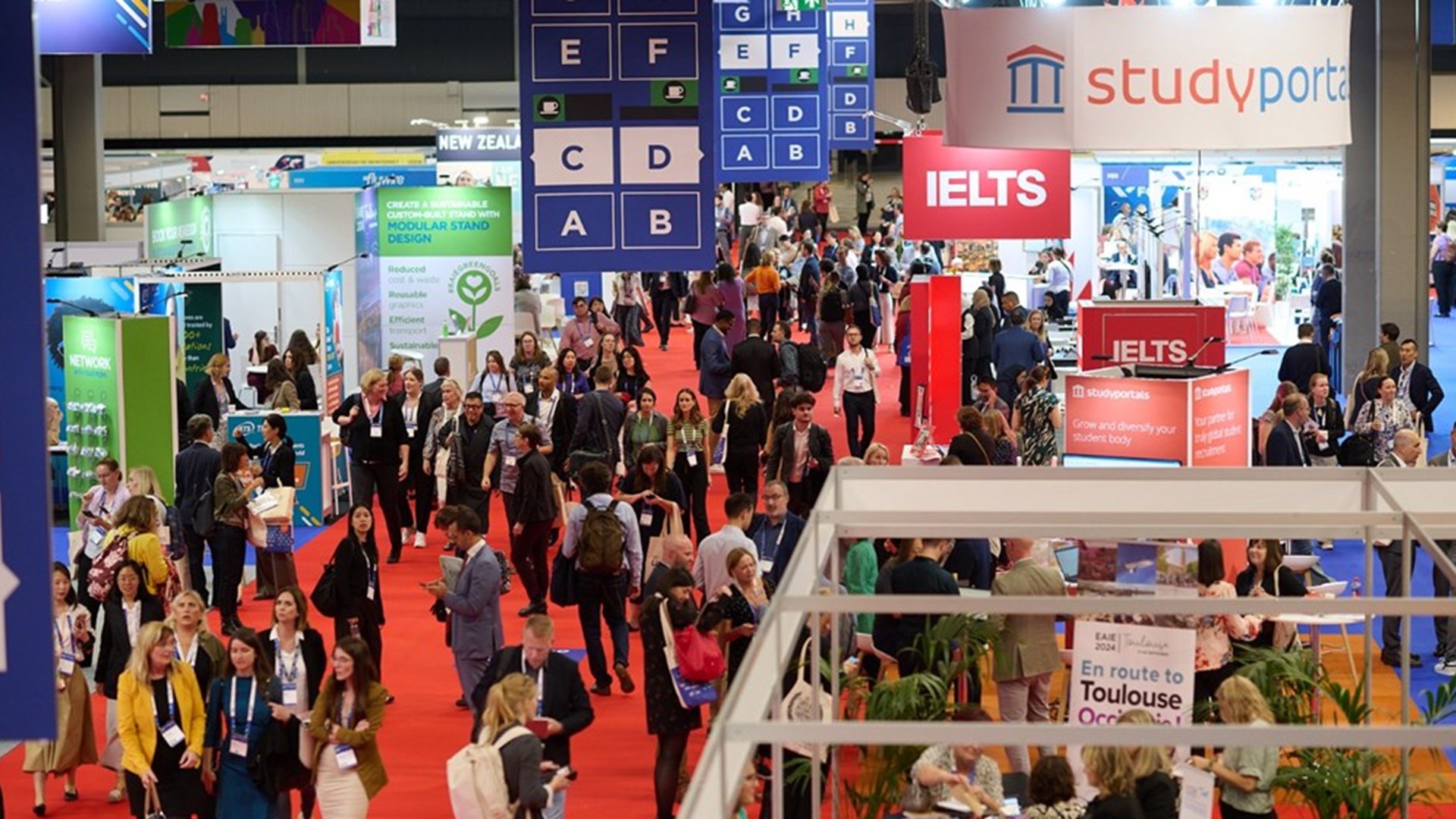 The 33rd International Education Conference and Fair organised by the European Association for International Education (EAIE) in a different European city every year was held in Rotterdam - Netherlands between 26 and 29 September 2023.