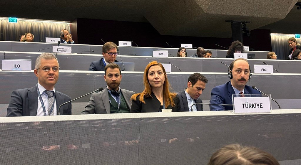 Fransa'nın  dönem  başkanlığını yaptığı Küresel  Göç  ve  Kalkınma  Forumu  (GFMD) 14. Zirvesi,   23-25   Ocak   2024   tarihlerinde   Cenevre Uluslararası Konferans Merkezi'nde düzenlendi.