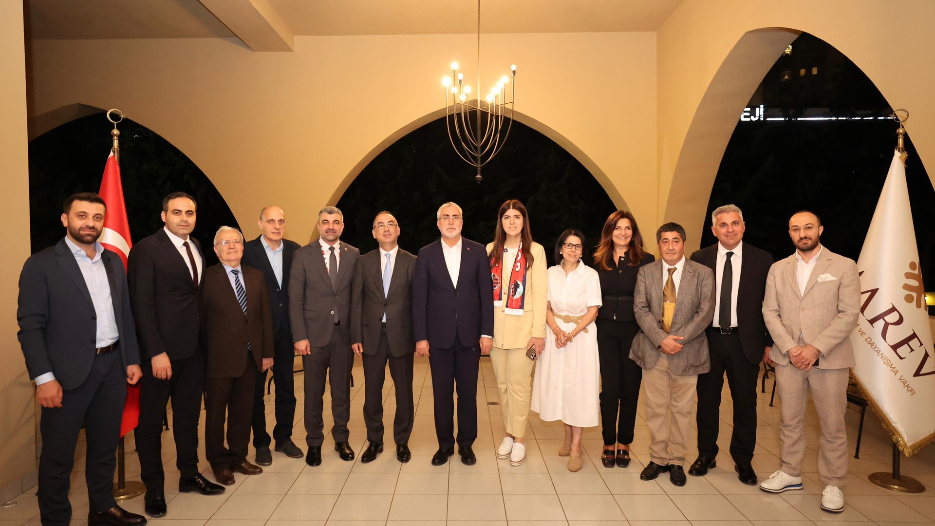 Bakan Işıkhan, “Mardinspor Destek ve Dayanışma Gecesi” Programına Katıldı