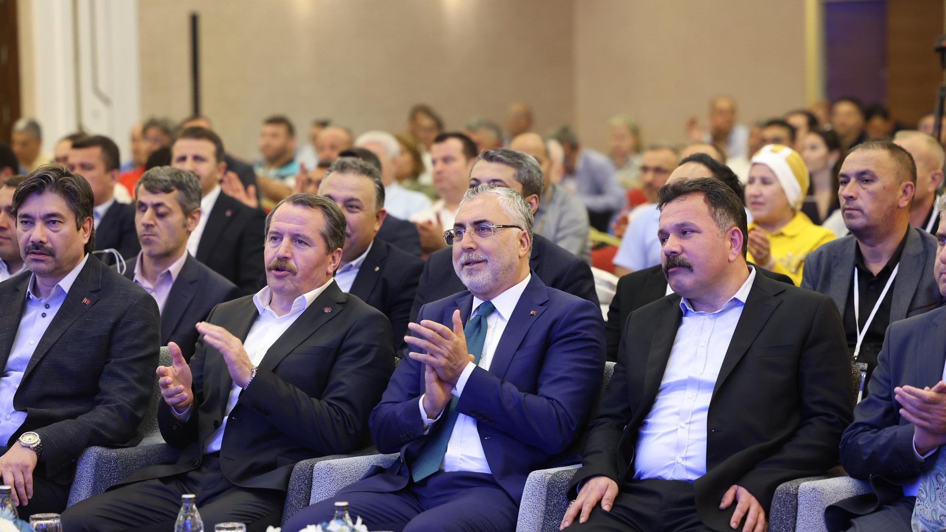 Bakan Işıkhan, "Memur-Sen Engelliler Komisyonu Türkiye Buluşması" Programına Katıldı