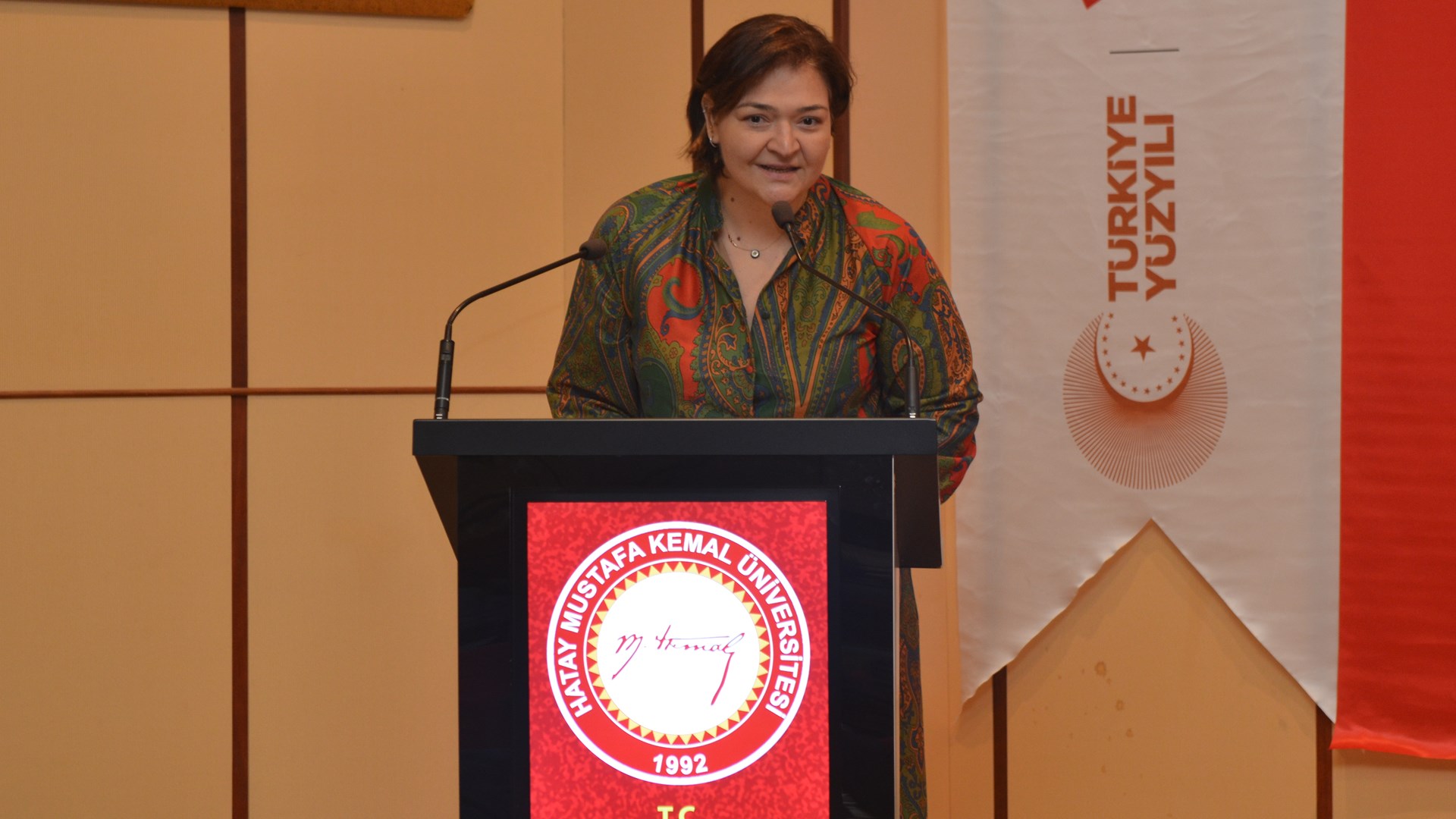 The expiration of the implementation period of the National Employment Strategy, which is currently in force, as of the end of 2023, and the developments at national and global levels, especially the Covid 19 Pandemic and the February 6 earthquakes, have brought about the need for Turkey to enter the century with a new employment strategy. With this approach, the new employment strategy studies carried out by our Ministry started with participatory meetings held in the provinces.