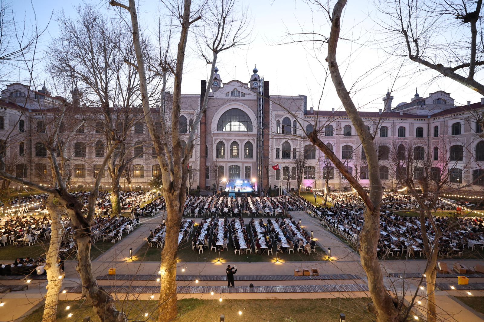 Bakan Işıkhan, Sağlık Bilimleri Üniversitesi Gençlerle İftar Buluşması Programı’na Katıldı