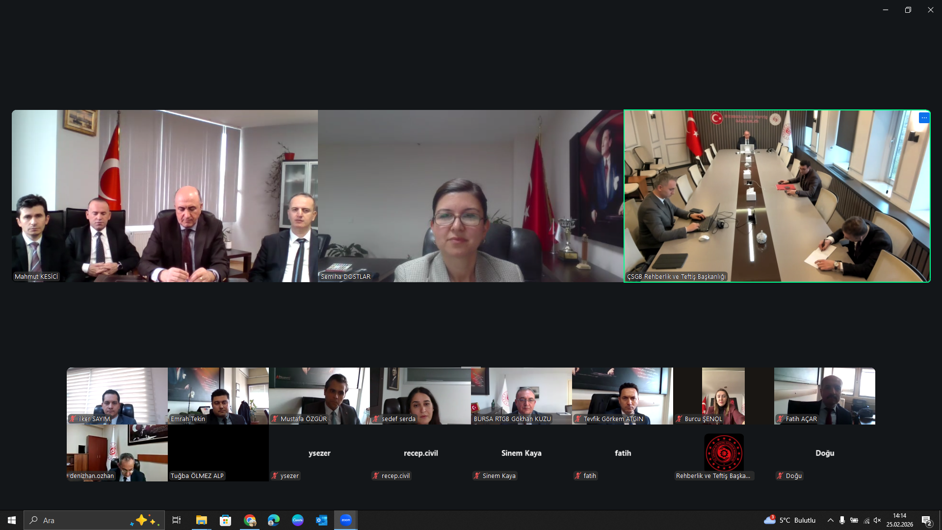 Rehberlik ve Teftiş Başkanlığımız tarafından düzenlenen Grup Başkanlıkları Yöneticileri Toplantısı, 25 Şubat 2026 tarihinde çevrim içi olarak gerçekleştirildi. Toplantıda, 2025 yılı teftiş verileri değerlendirilerek 2026 yılına ilişkin stratejik çıktılar belirlendi.