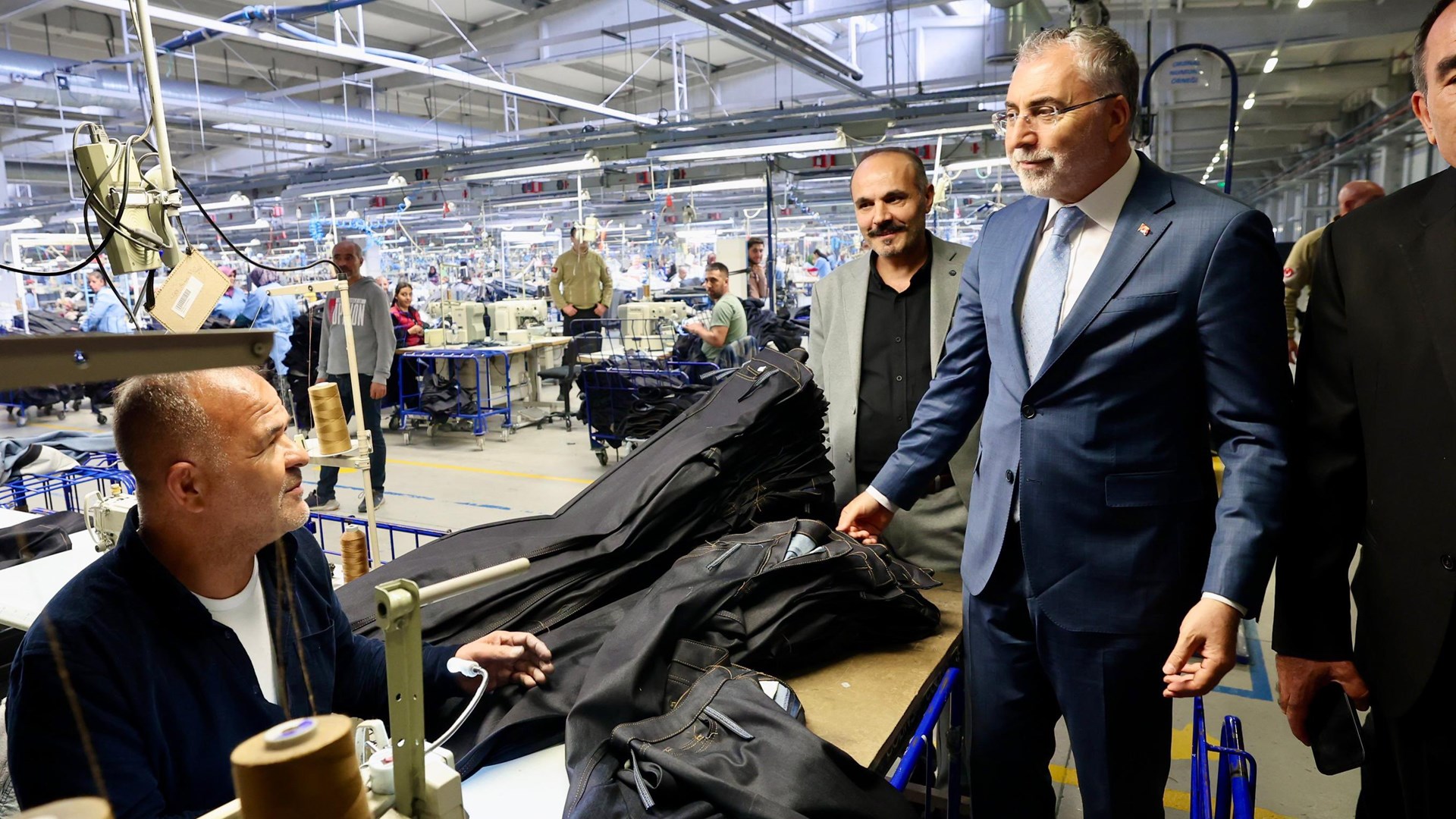 Bakan Işıkhan, Aksaray’da Ziyaretlerde Bulundu