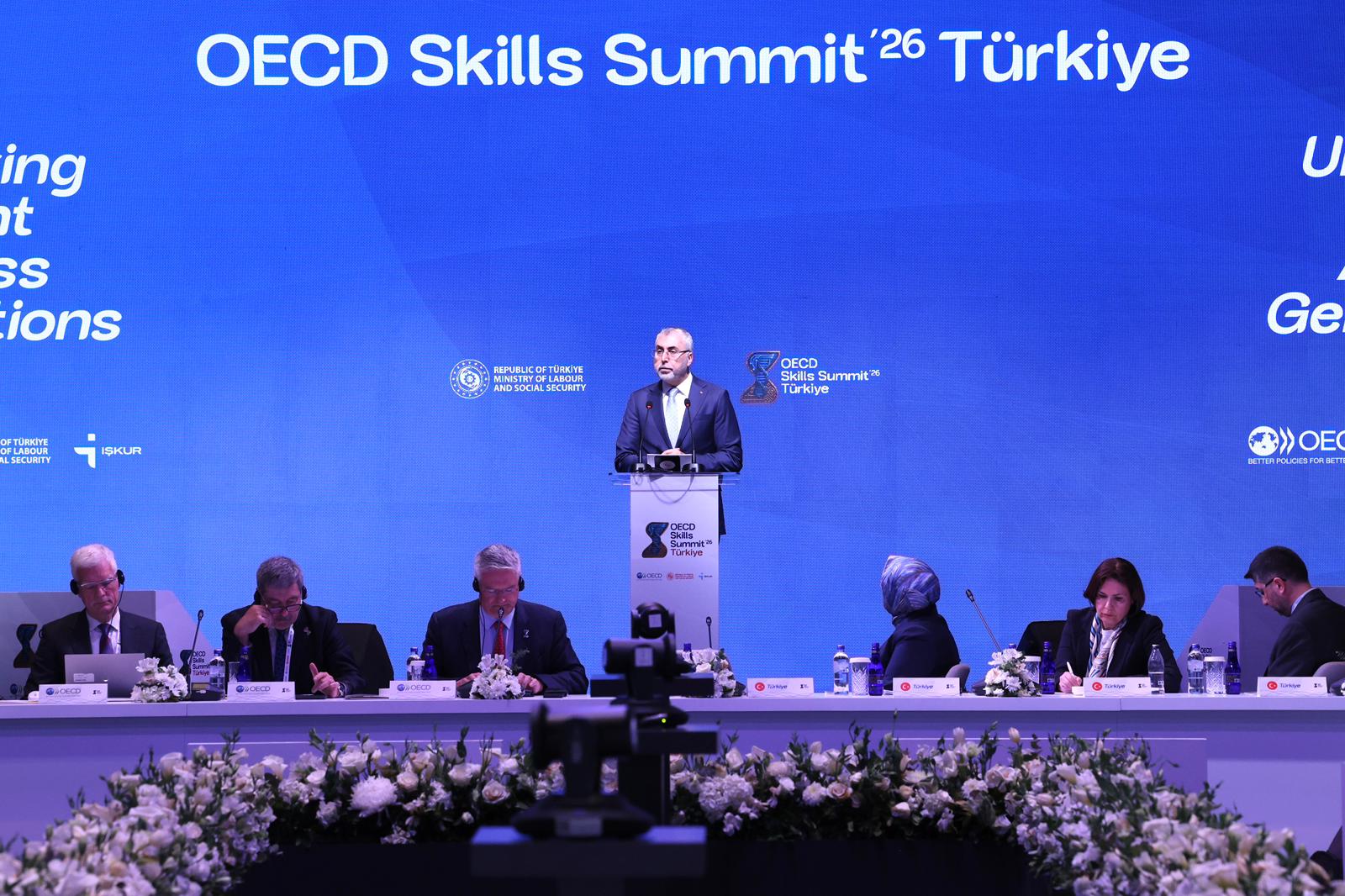 OECD 2026 Beceriler Zirvesi İkinci Gün Oturumlarıyla Devam Ediyor