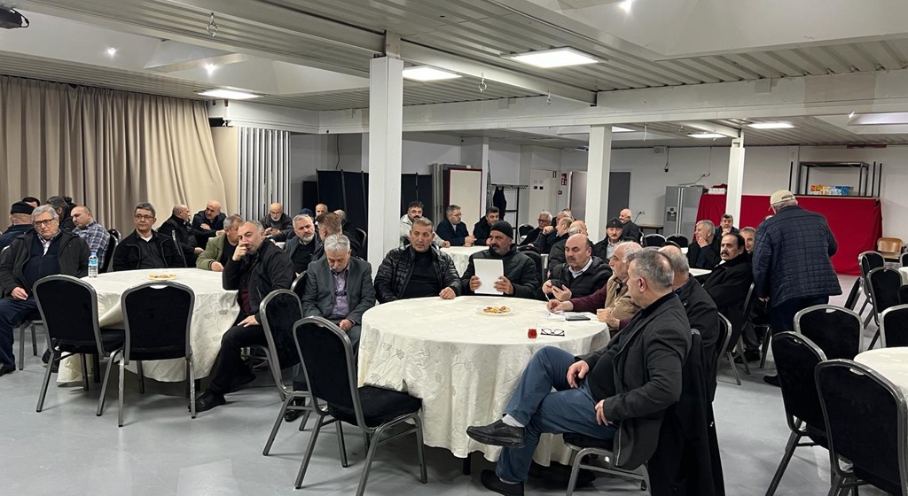 Amsterdam'da ve Utrecht'te Vatandaş Bilgilendirme Toplantıları