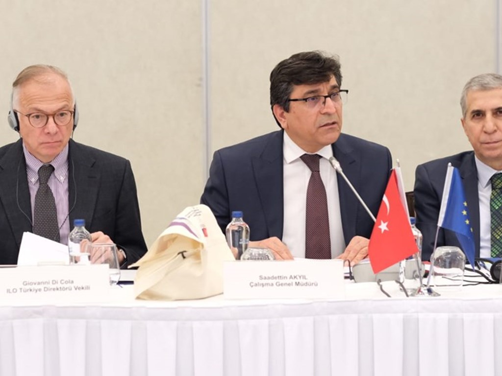 Meeting on the Future of Post-Disaster Employment Held