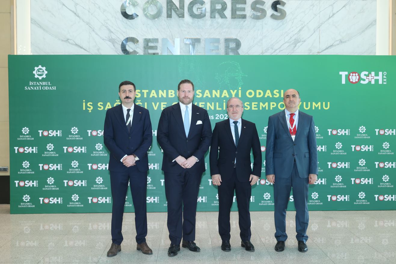 6-8 Mayıs 2026 tarihleri arasında İstanbul Kongre Merkezi’nde düzenlenen 6. Türk İş Güvenliği ve Sağlığı Fuarı (TOS+H Expo) bünyesindeki sempozyuma, İstanbul Rehberlik ve Teftiş Grup Başkanlığı yönetici ve müfettişlerince katılım sağlanarak; iş sağlığı ve güvenliği üzerine teknik sunumlar gerçekleştirildi.