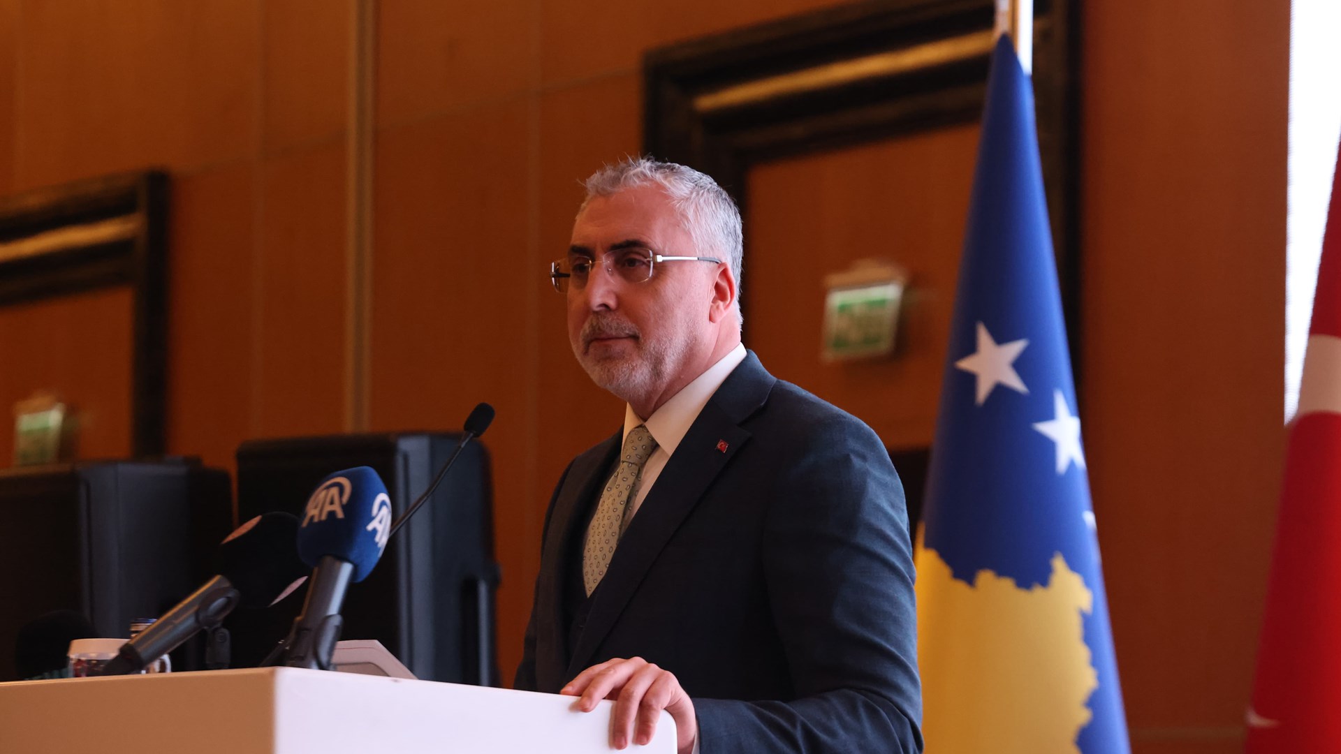 Bakan Işıkhan, Kosova Milli Günü Resepsiyonu’na Katıldı