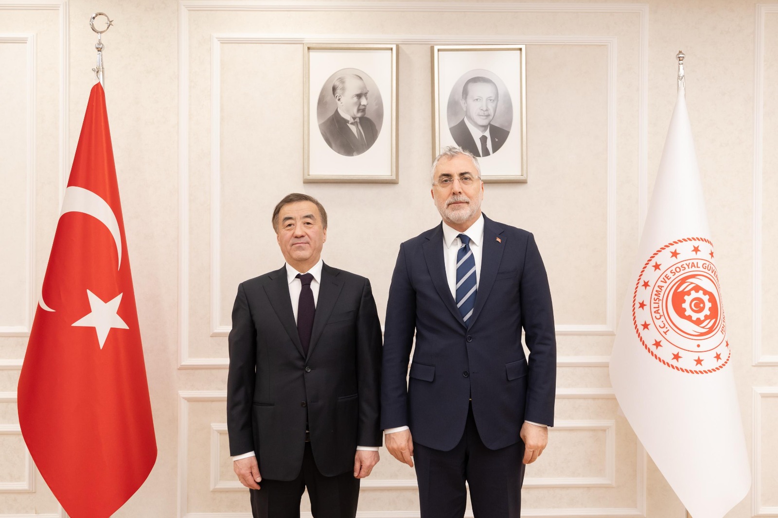 During the friendly and productive meetings, the Ministries of the four countries were consulted on issues that could contribute to the development of co-operation and the relations between our countries.